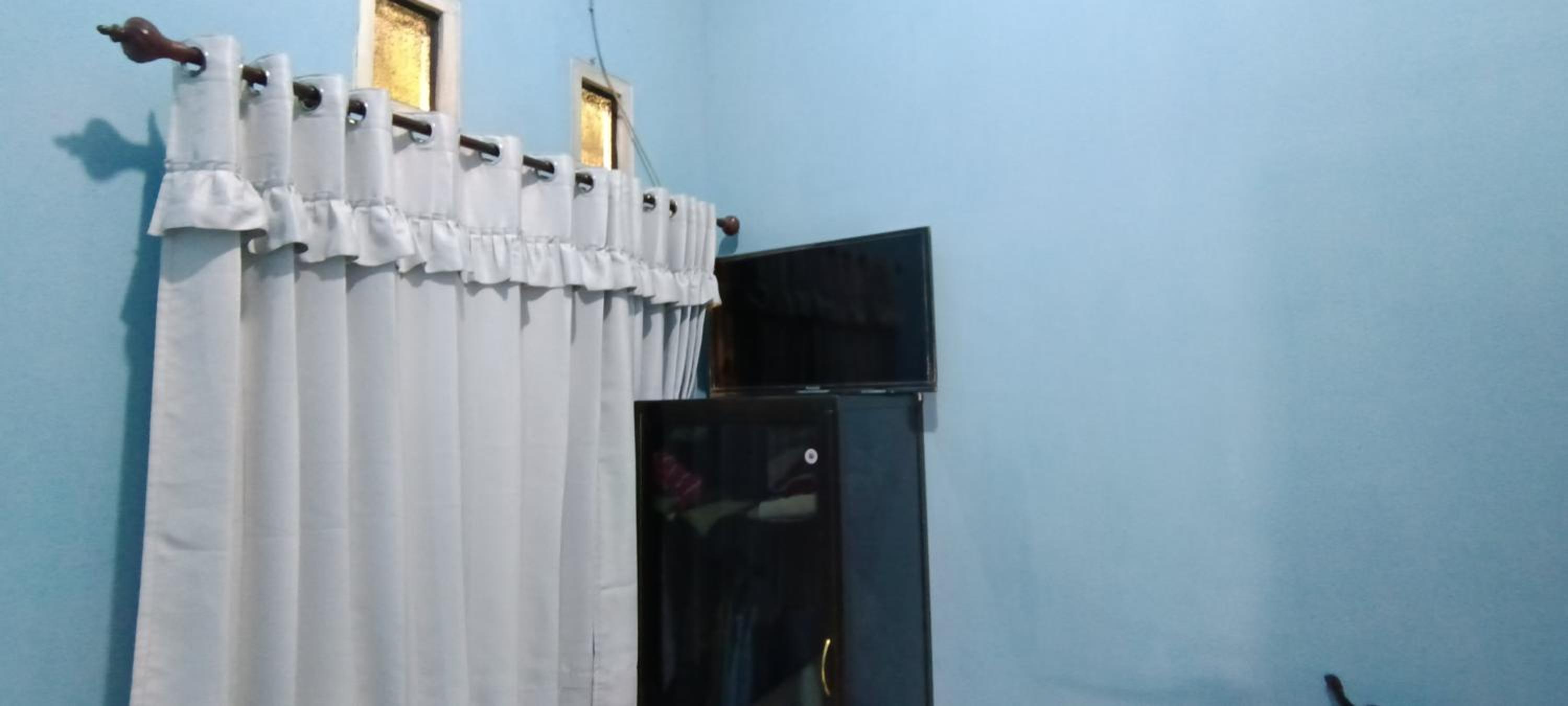 Double Room - Photo 7