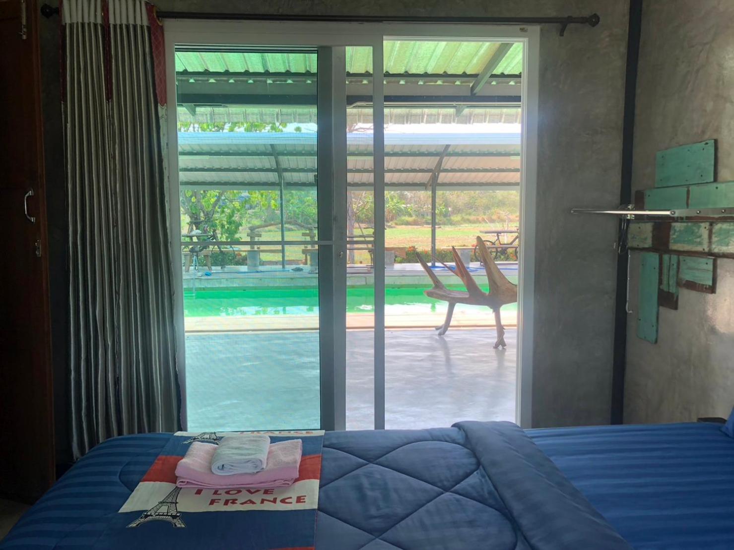 Double or Twin Room with Pool View - Photo 18