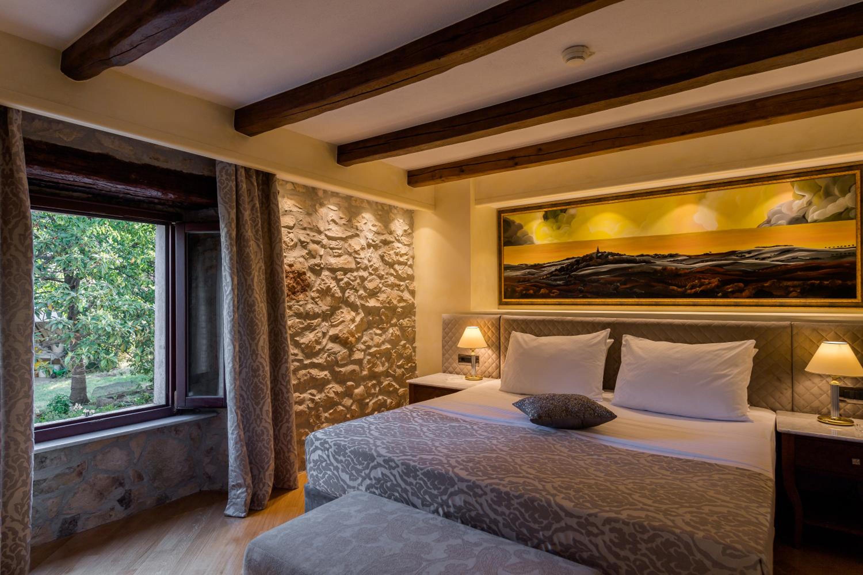 Junior Valle Suite - Photo 1