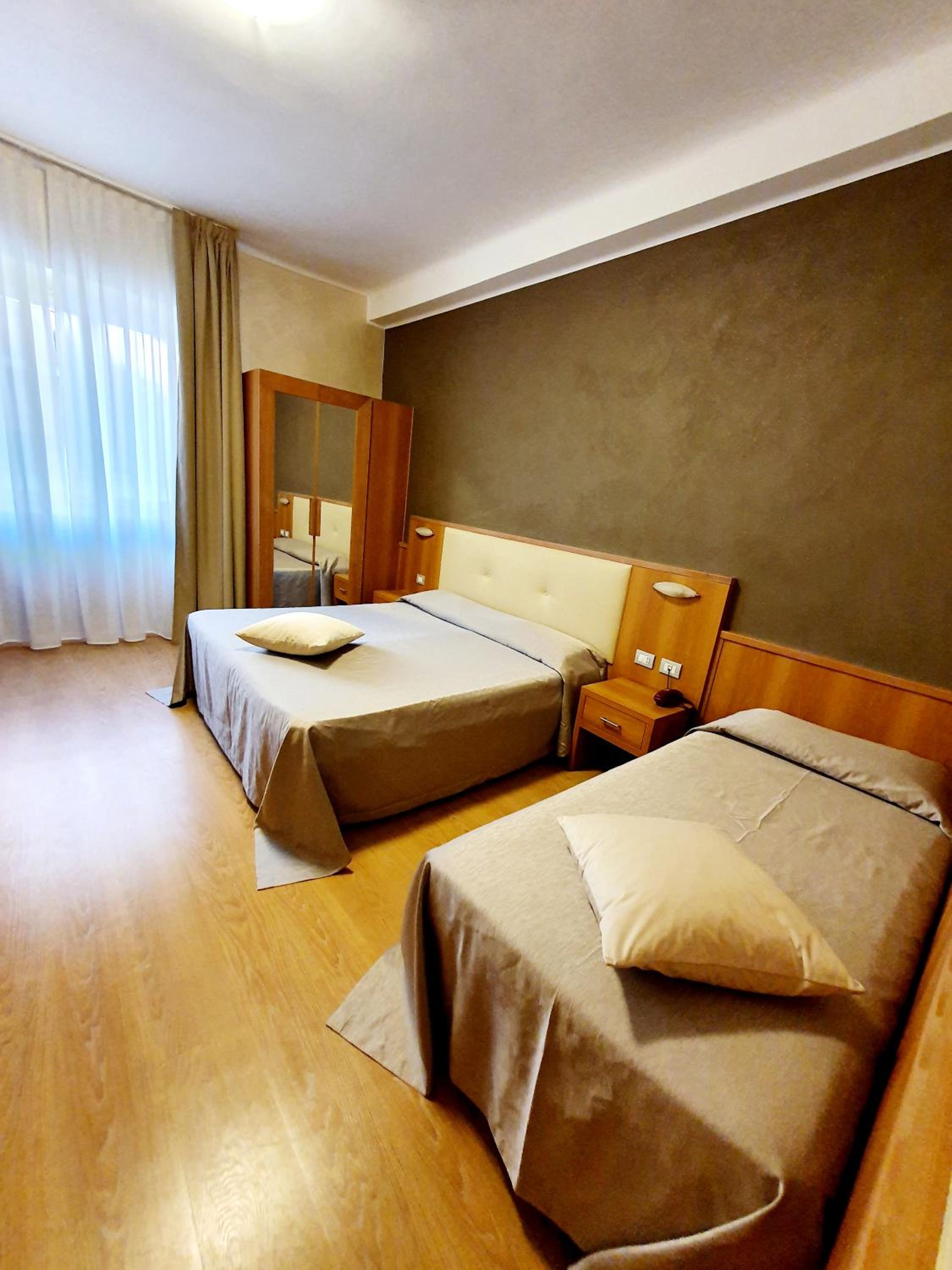 Triple Room photo 3
