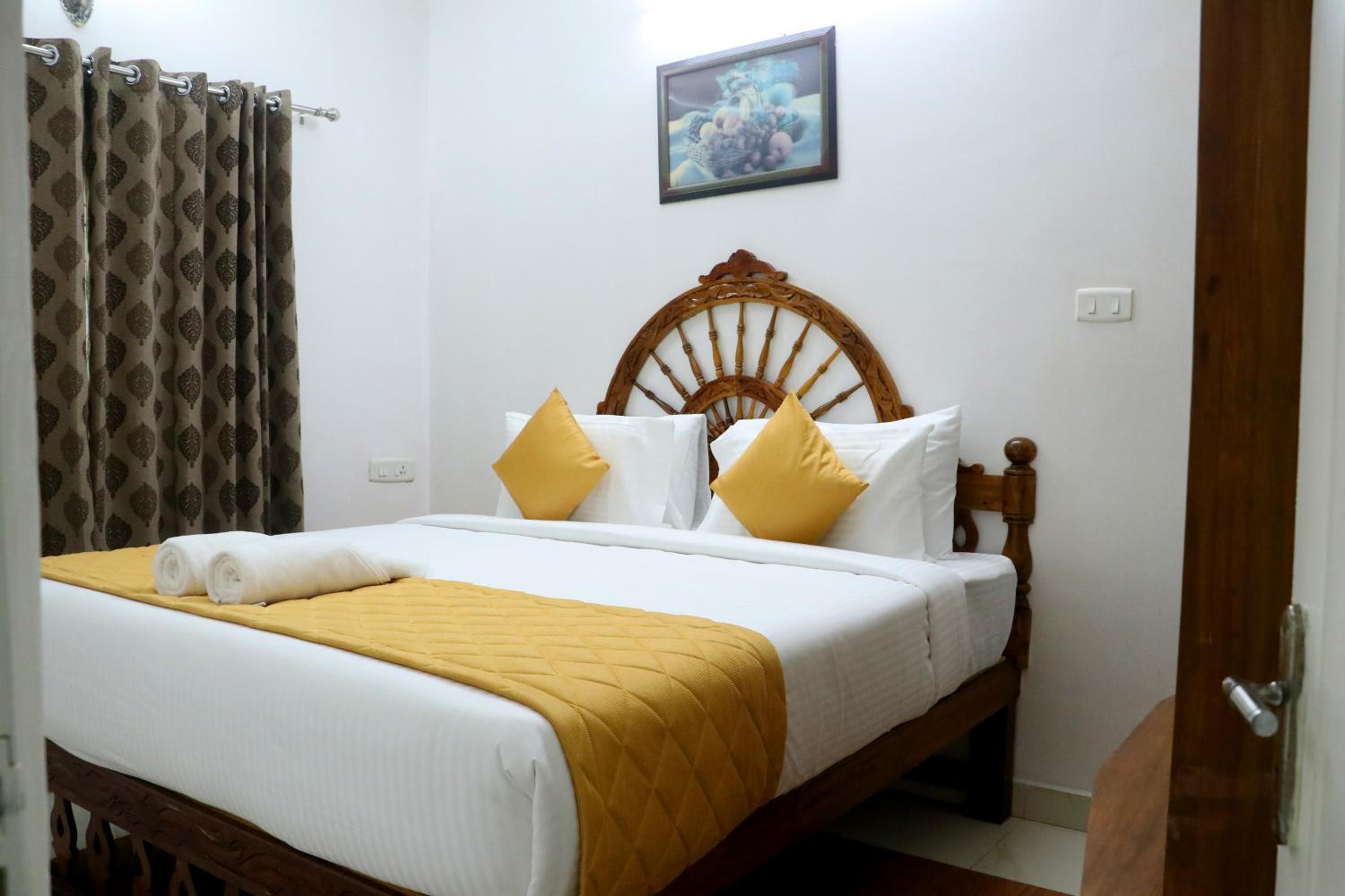 Standard Double Room - Photo 1