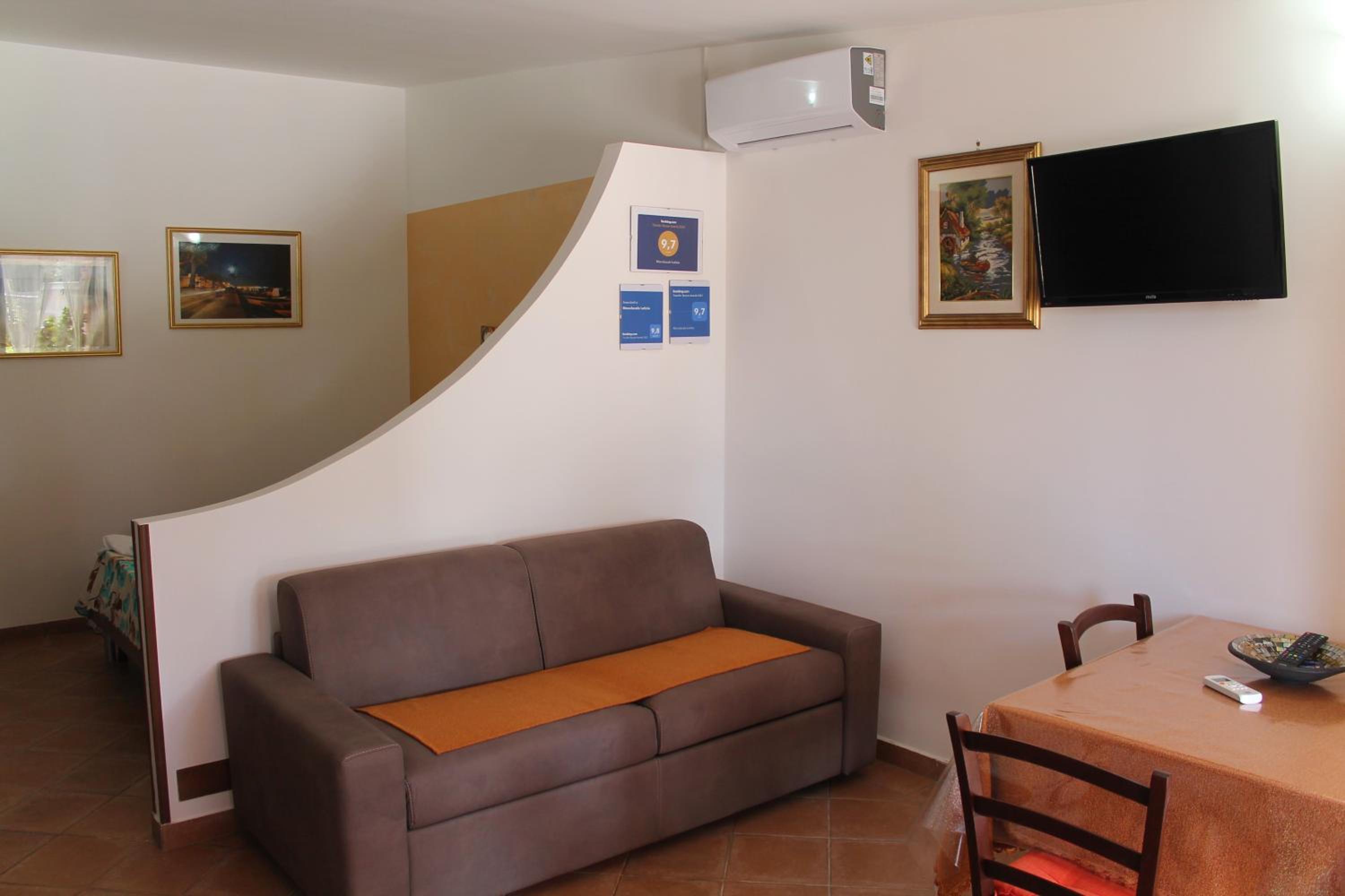 Holiday Home photo 2