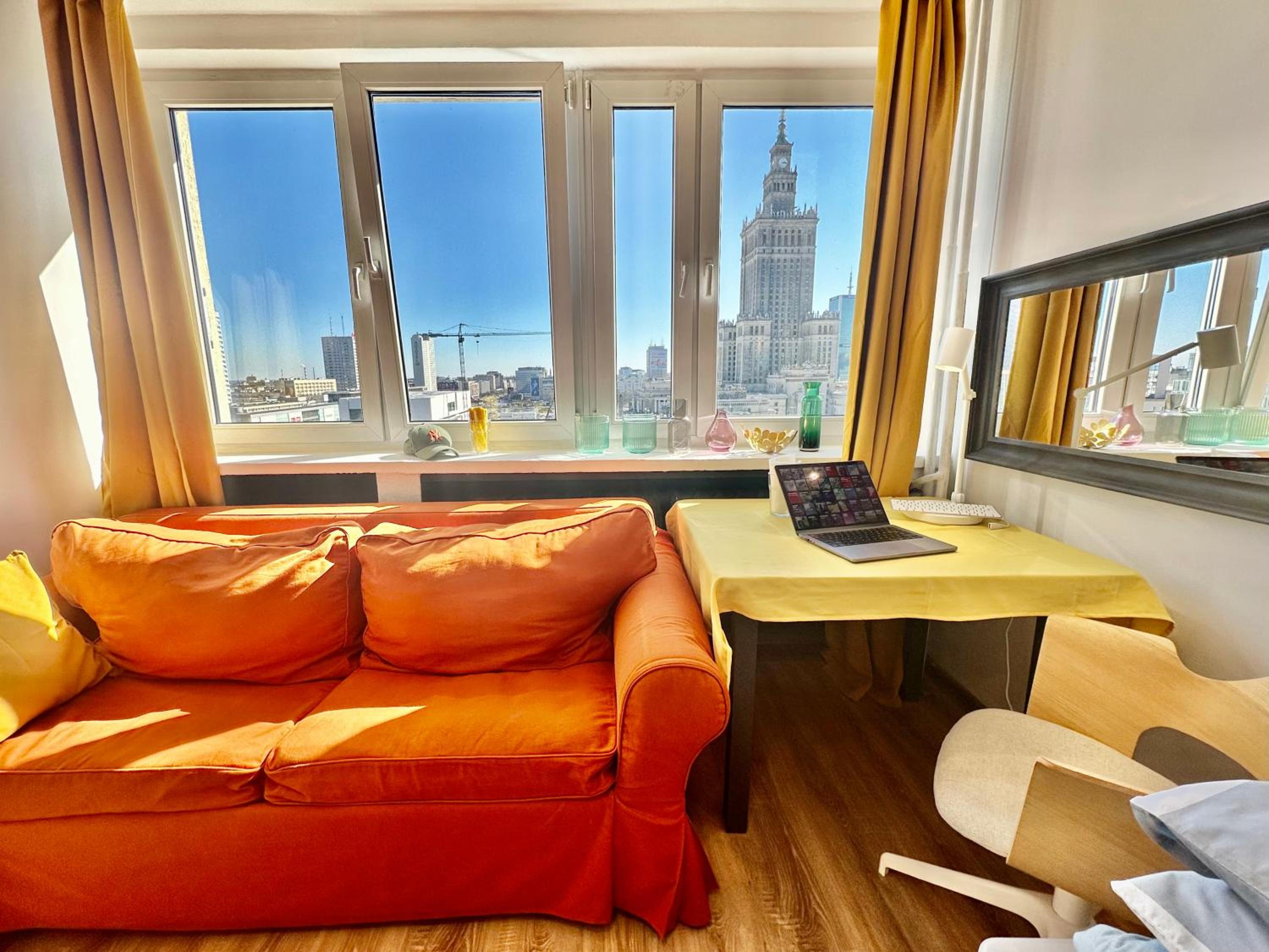 One-Bedroom Apartment - Photo 14