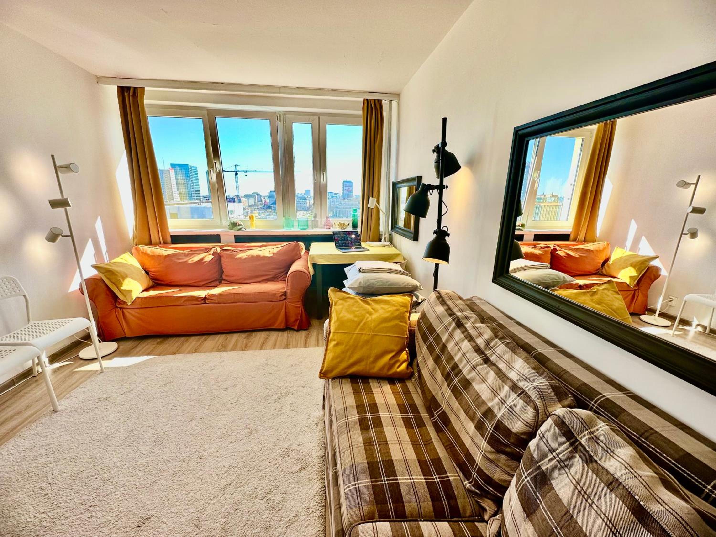 One-Bedroom Apartment - Photo 28
