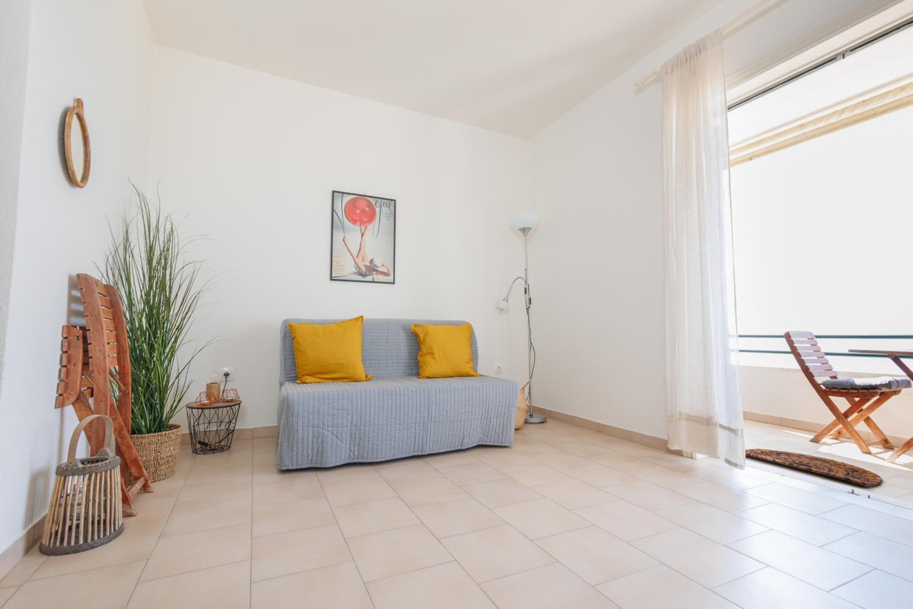 Apartment with Sea View