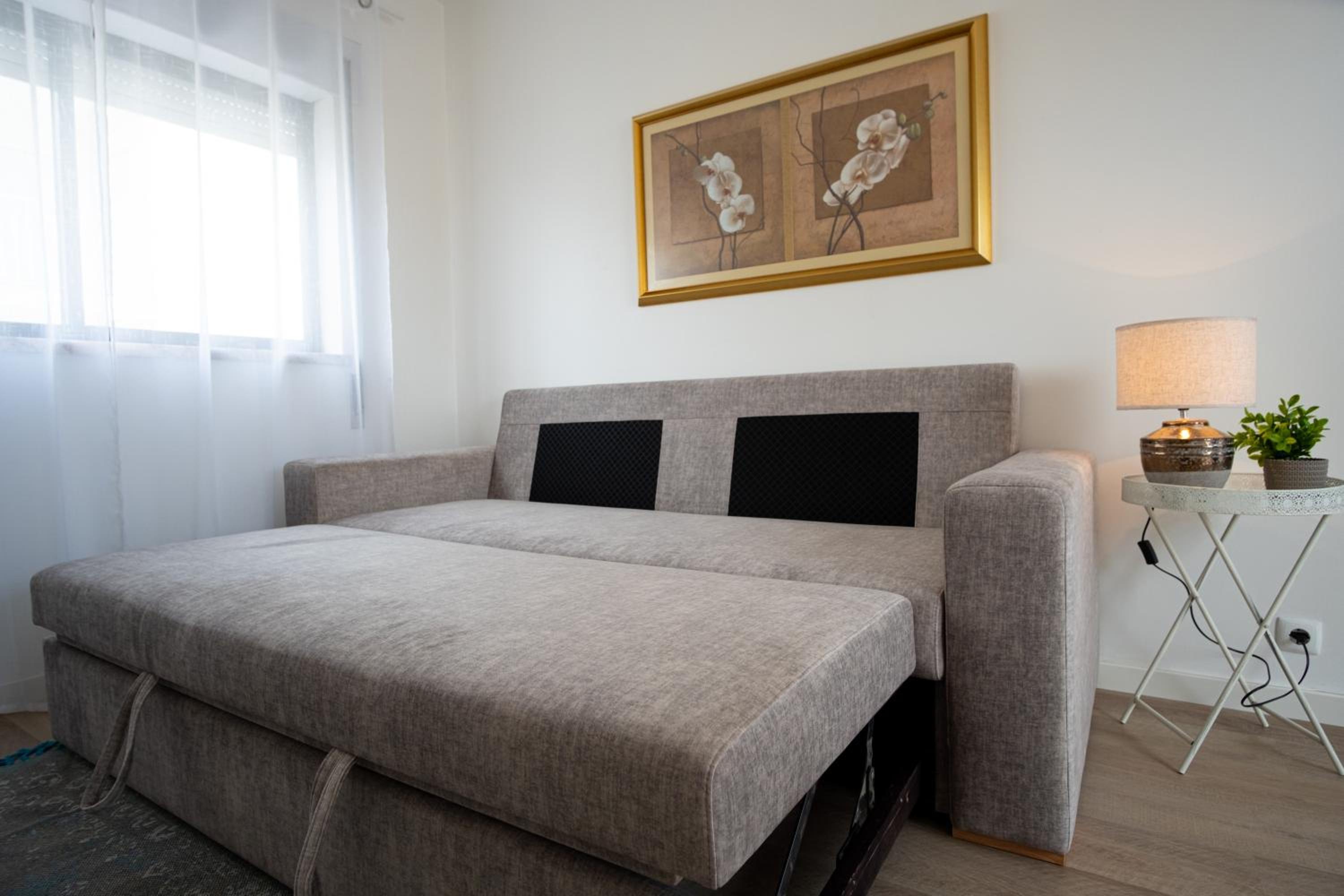 Three-Bedroom Apartment - Photo 26