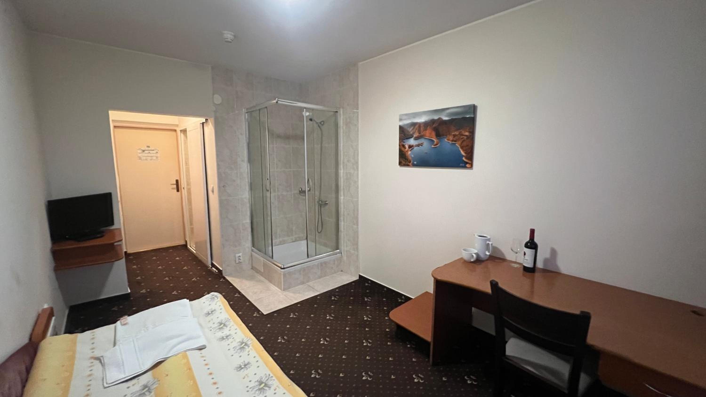 Economy Single Room
