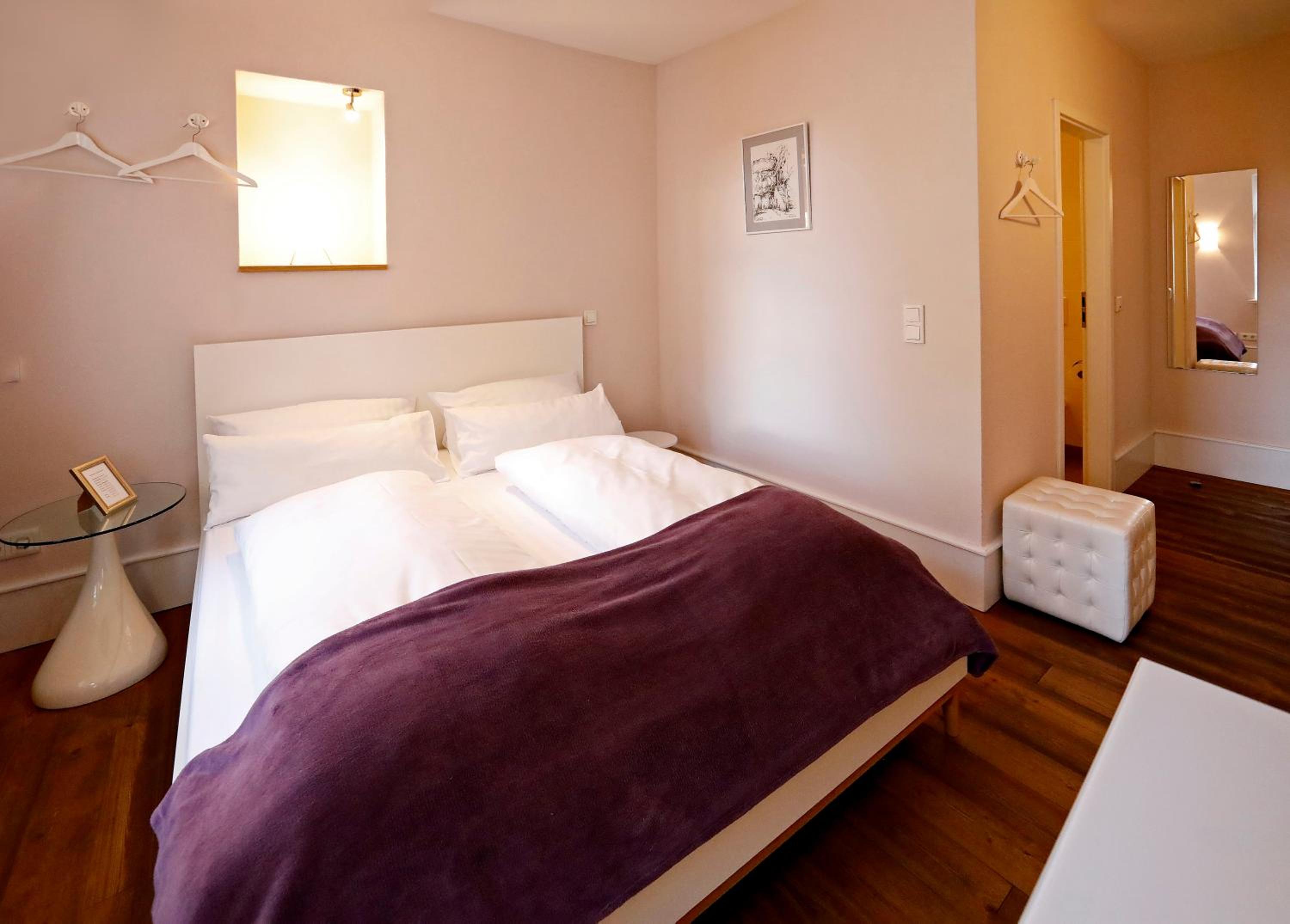 Small Double Room photo 2