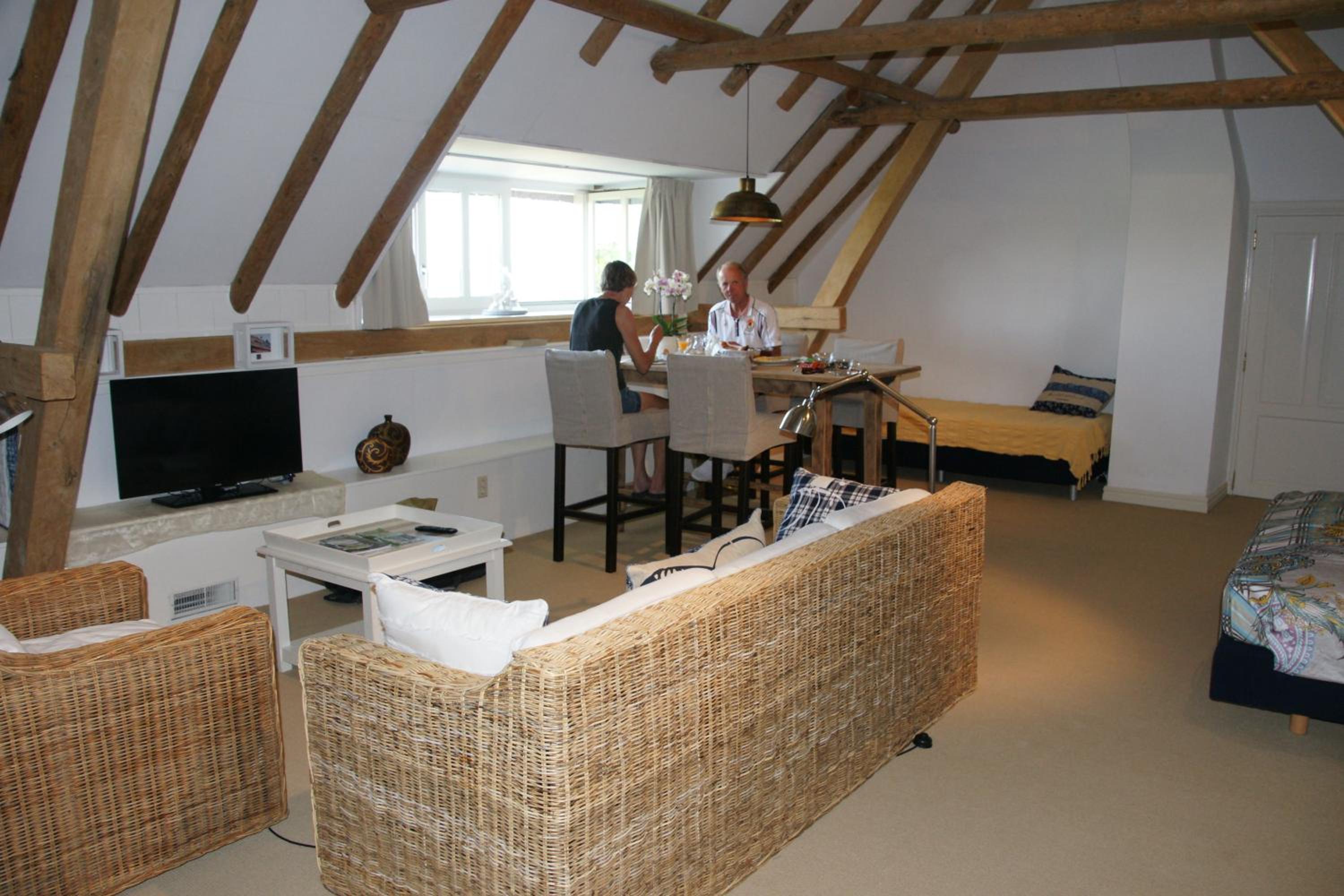 Standard Double Room with Fan photo 3