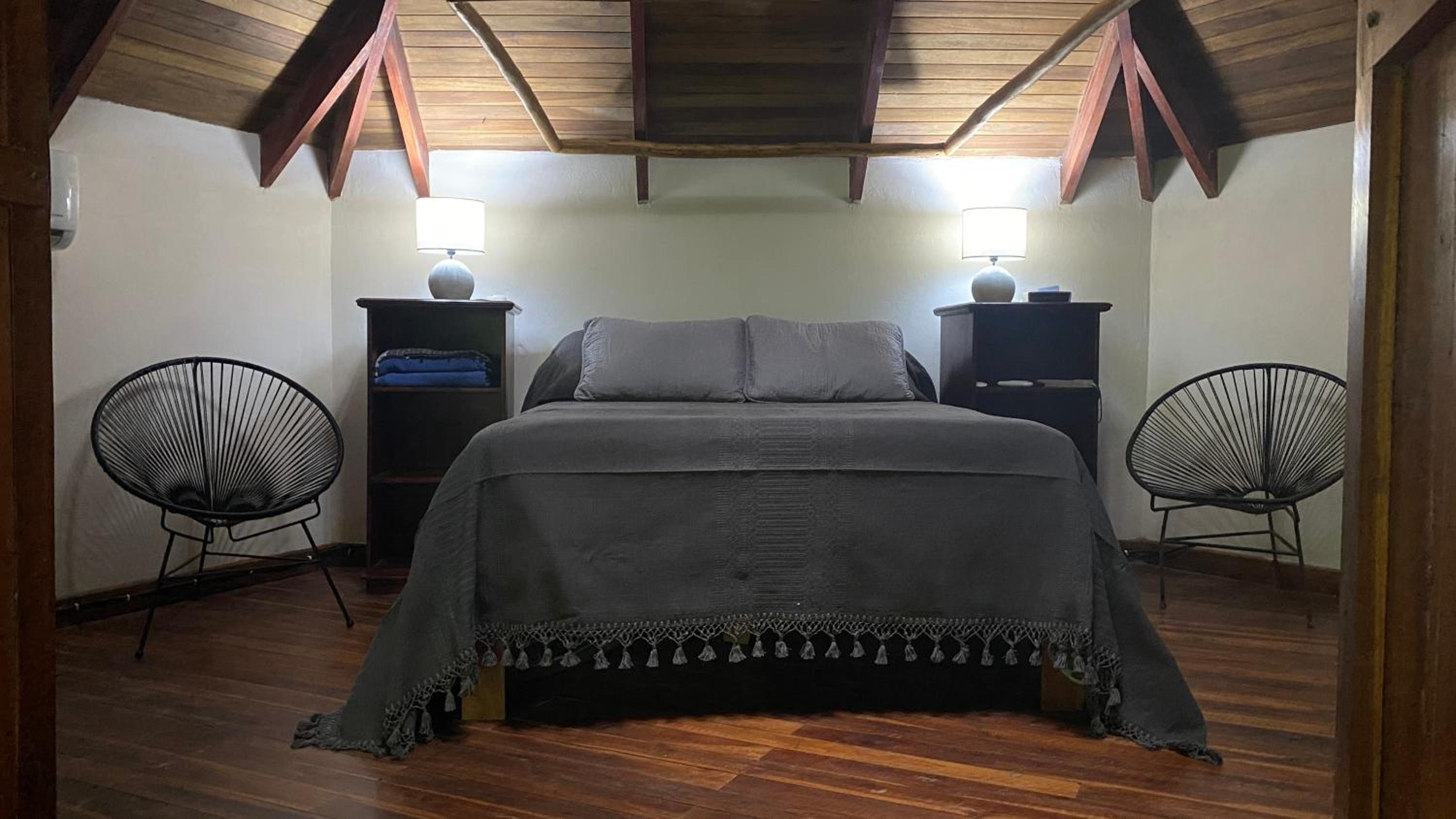 One-Bedroom House photo 2