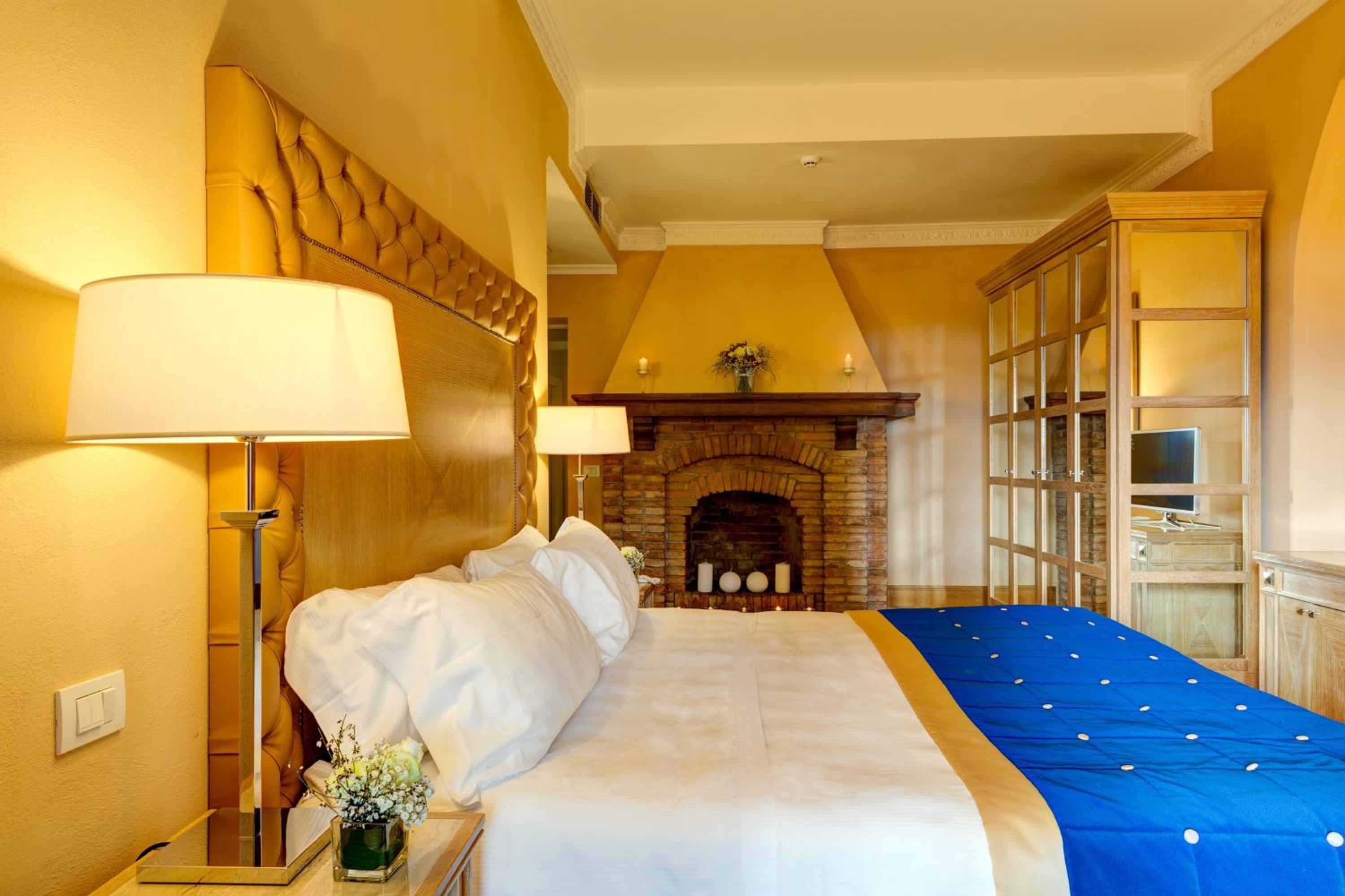 Superior Double Room - Photo 3