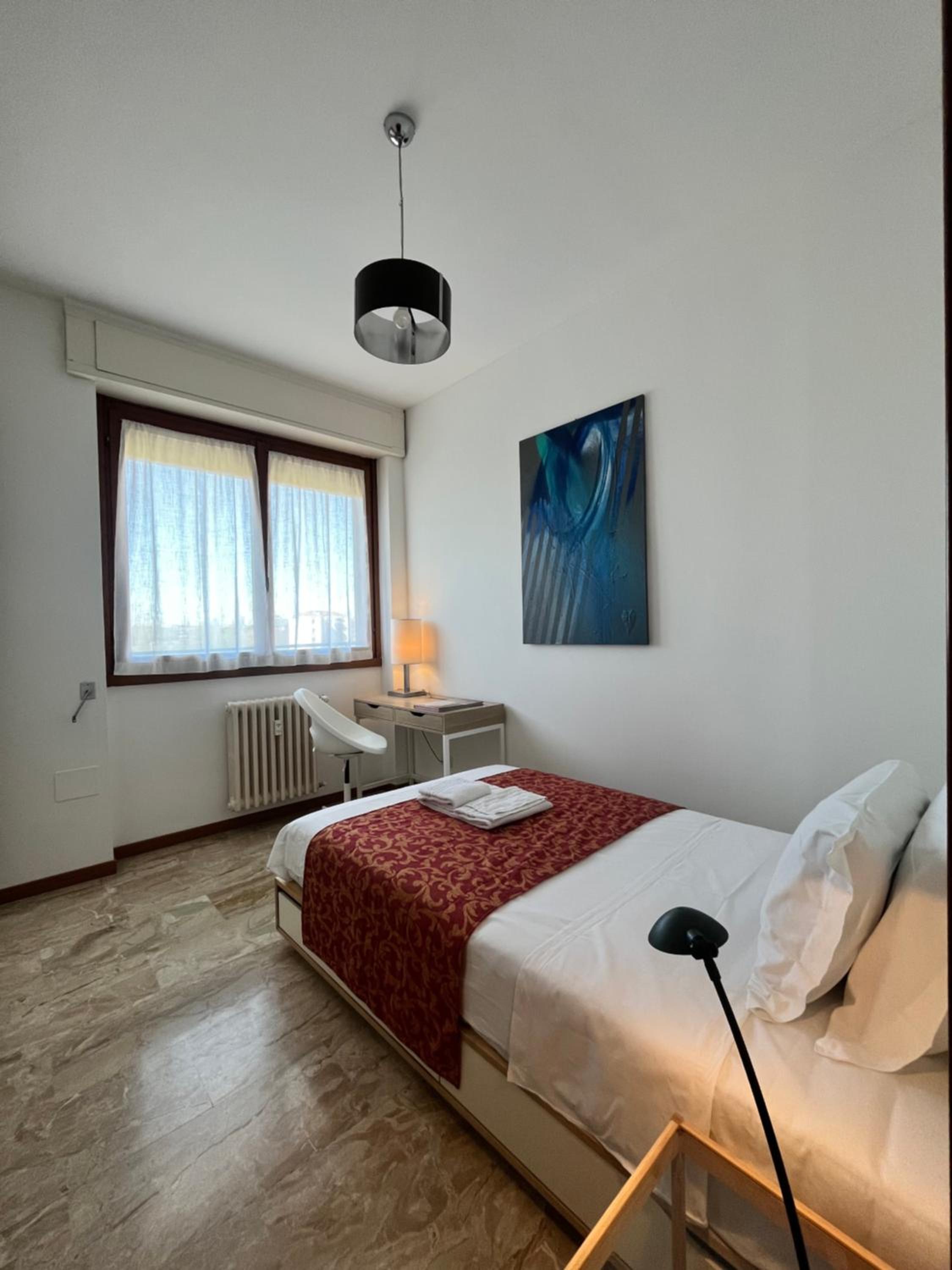 Single Room With Shared Bathroom