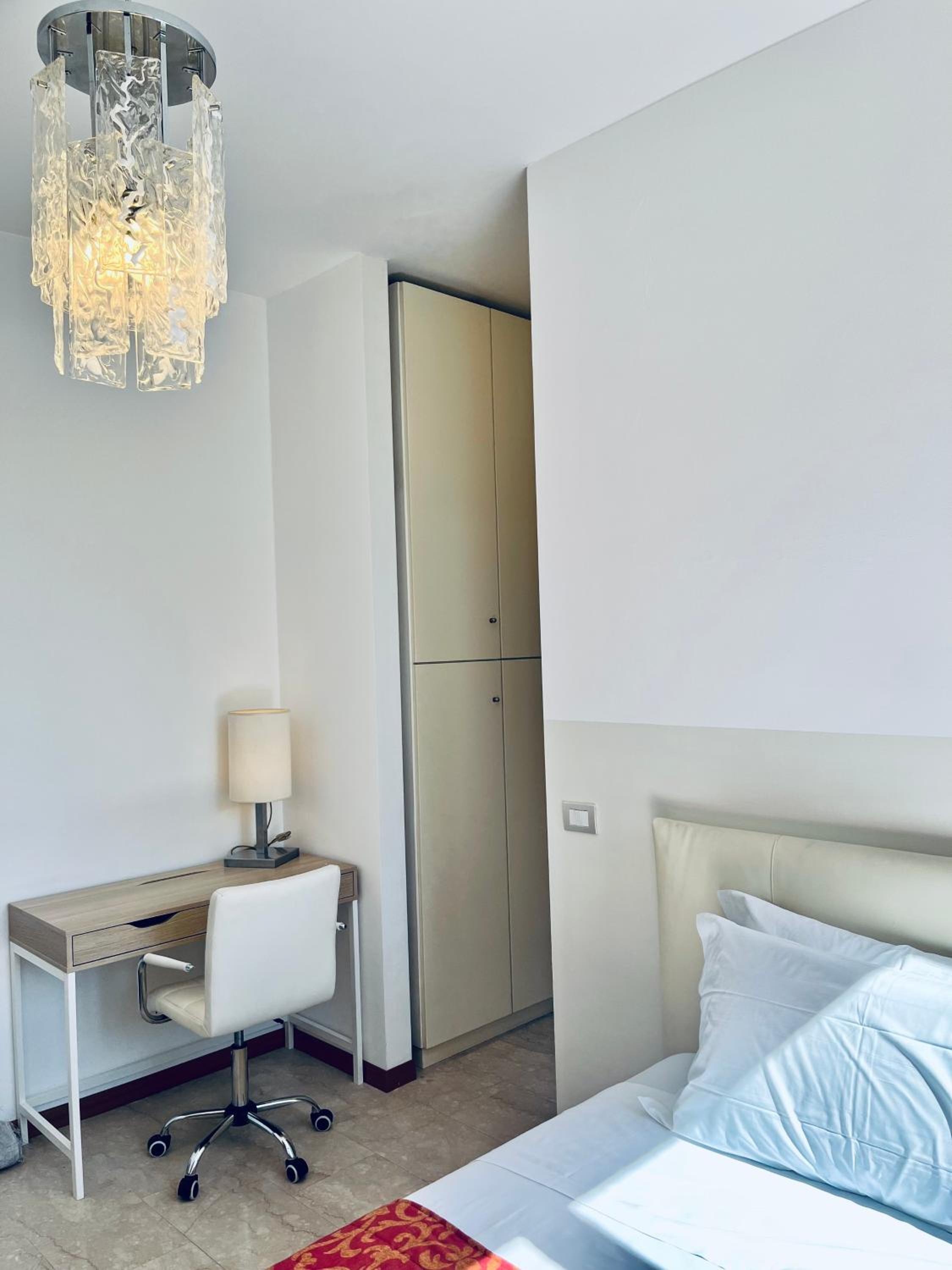 Single Room With Private Bathroom