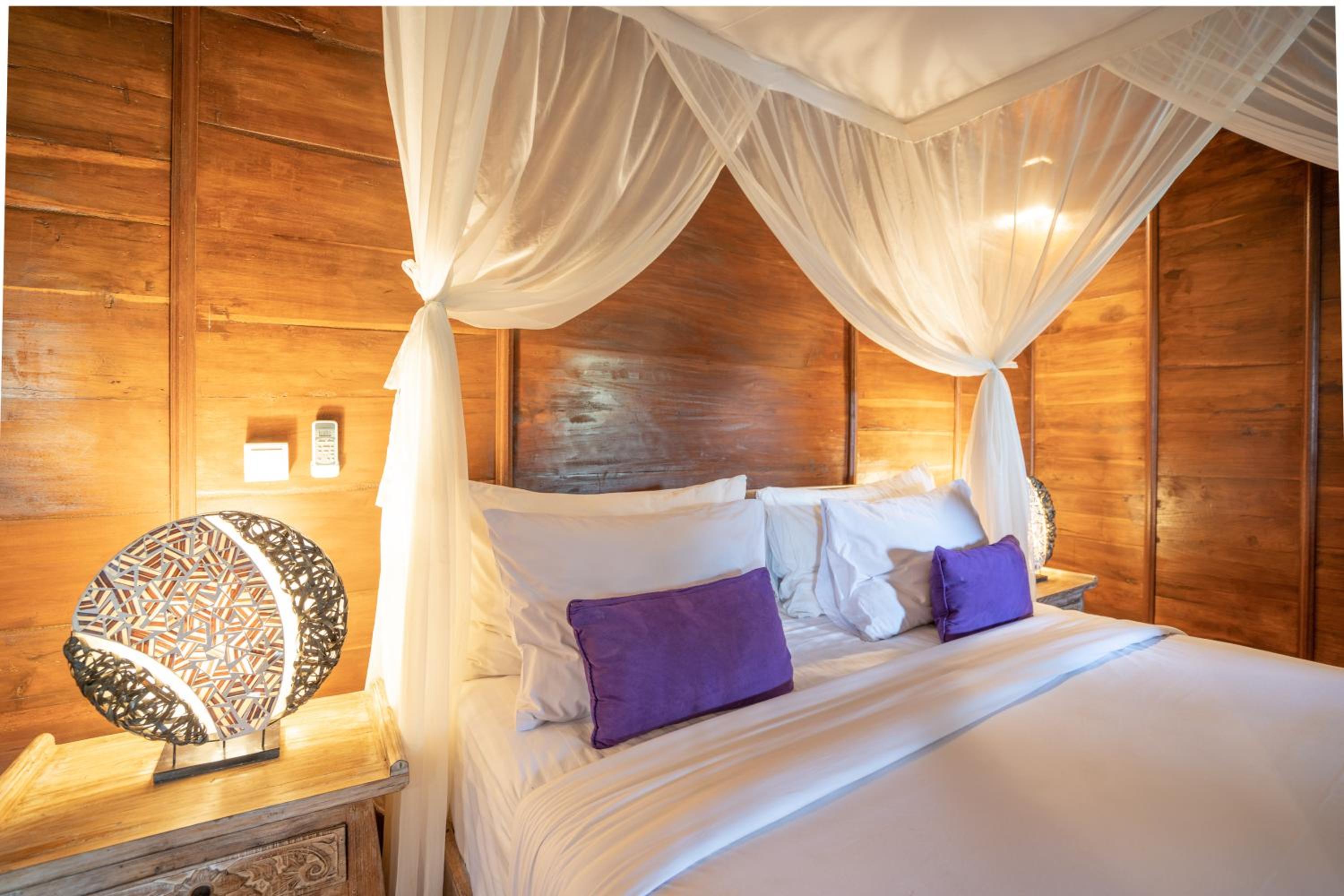 Suite with Garden View - Photo 23