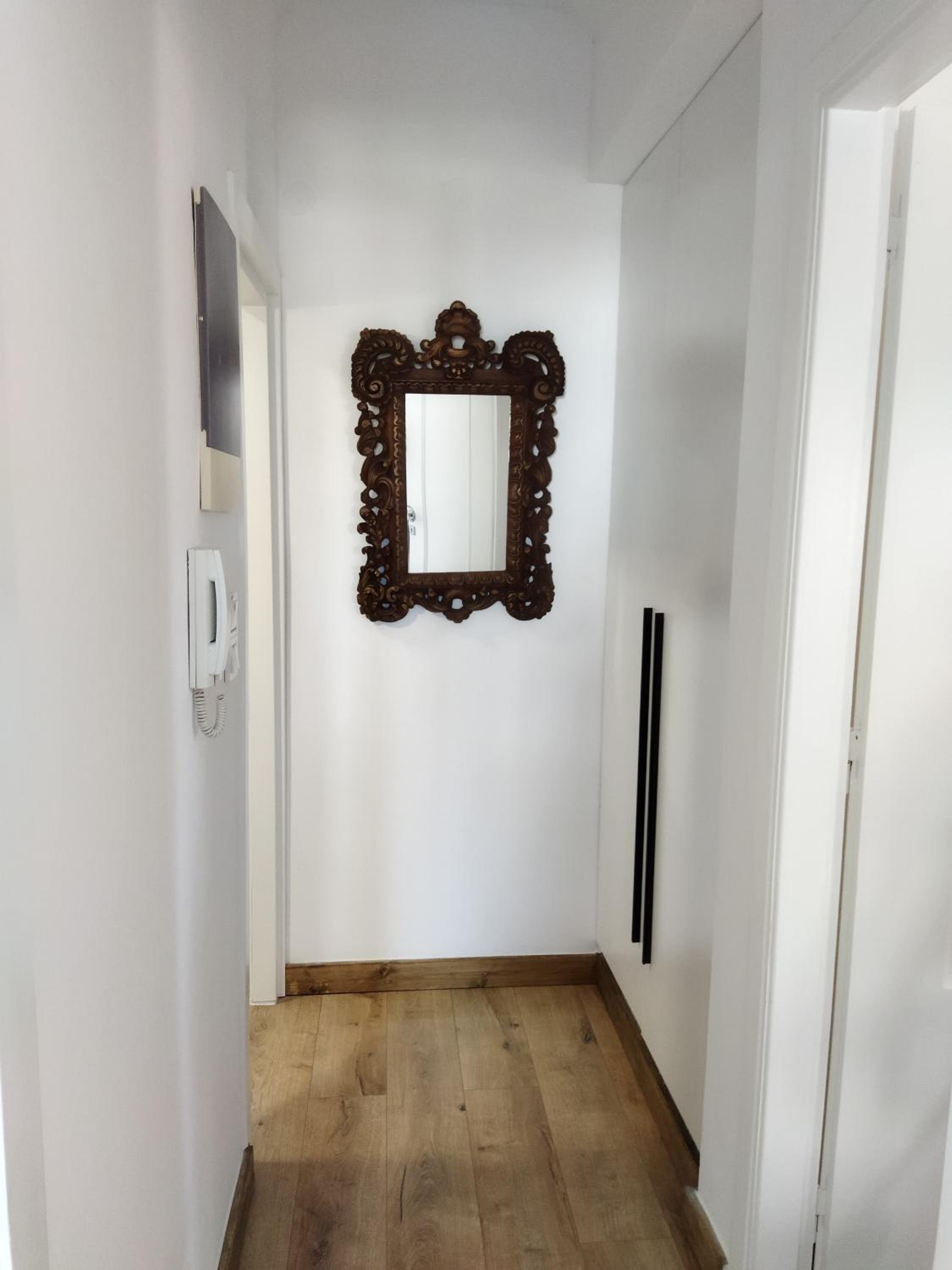 One-Bedroom Apartment - Photo 24