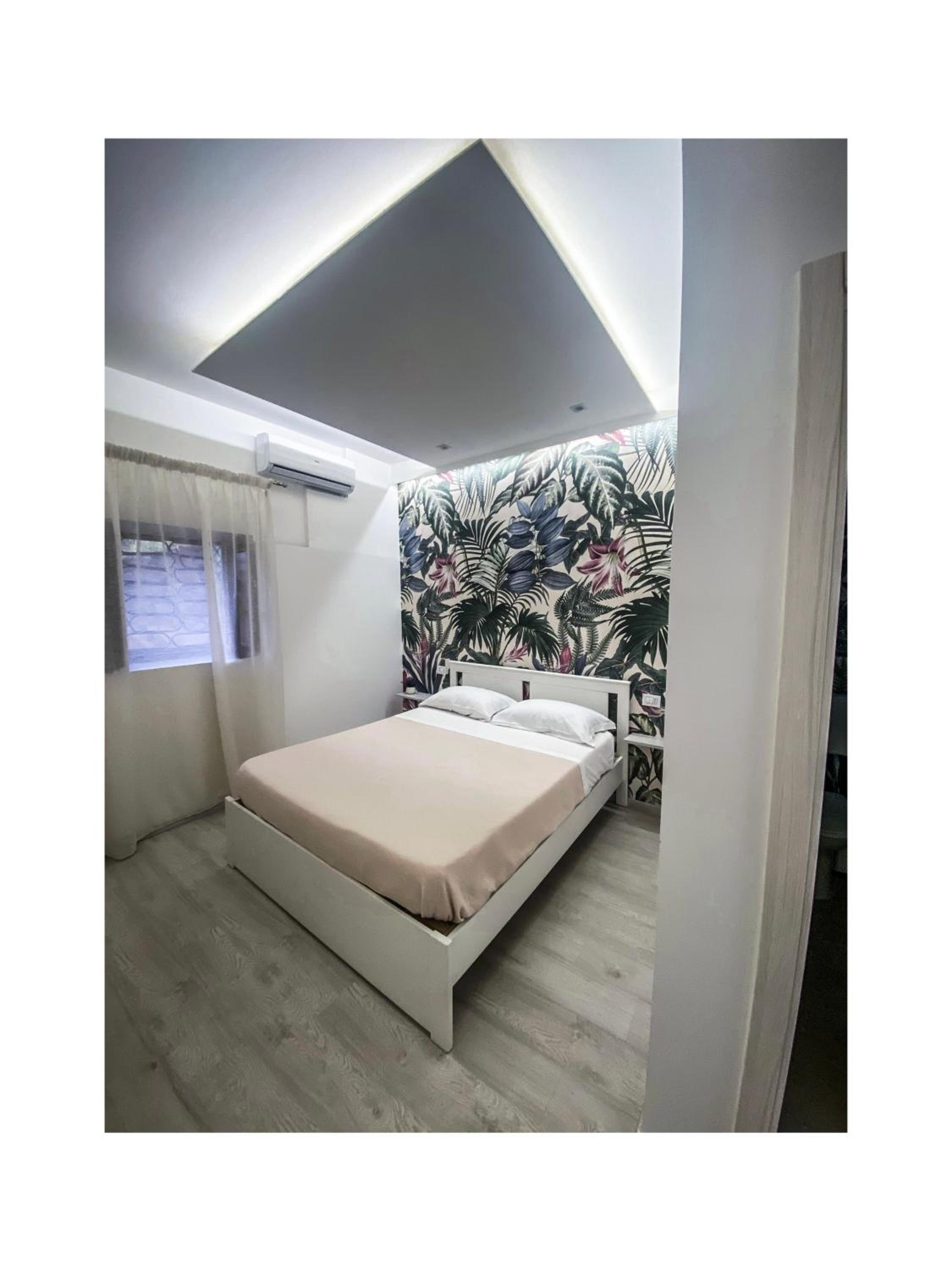 Economy Double Room photo 3