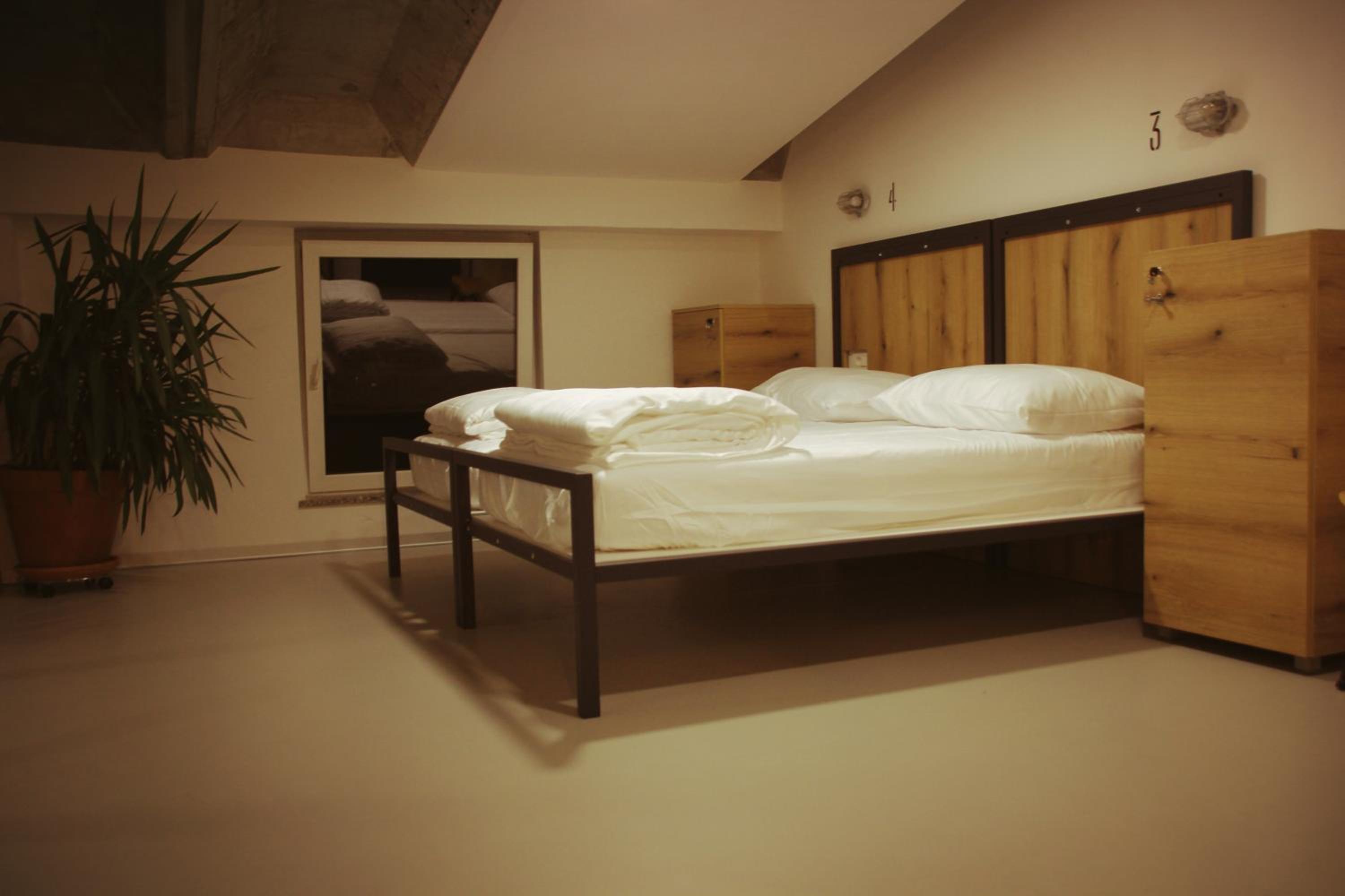 Bed in 4-Bed Mixed Dormitory Room