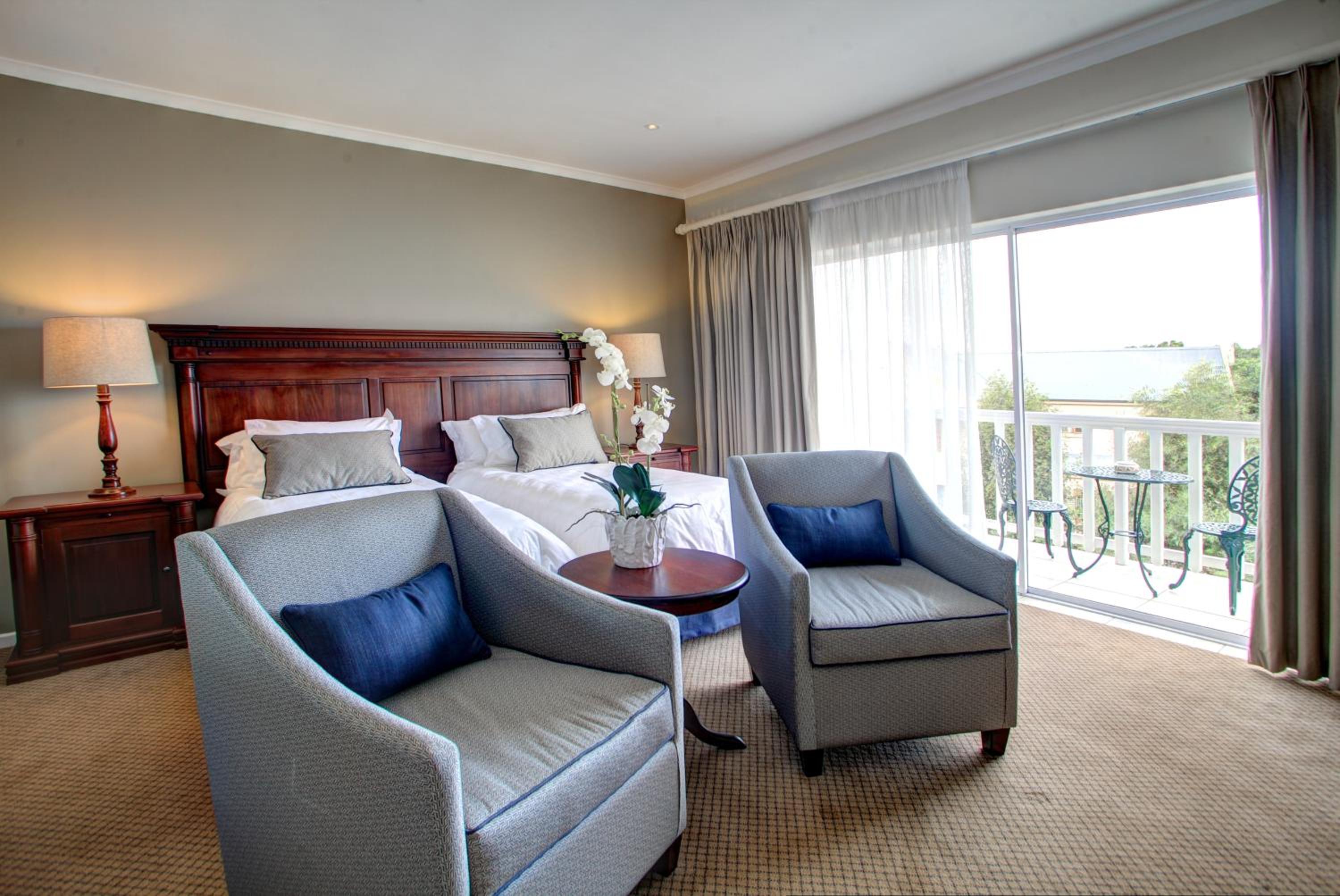 Luxury Suite 2 - Photo 1