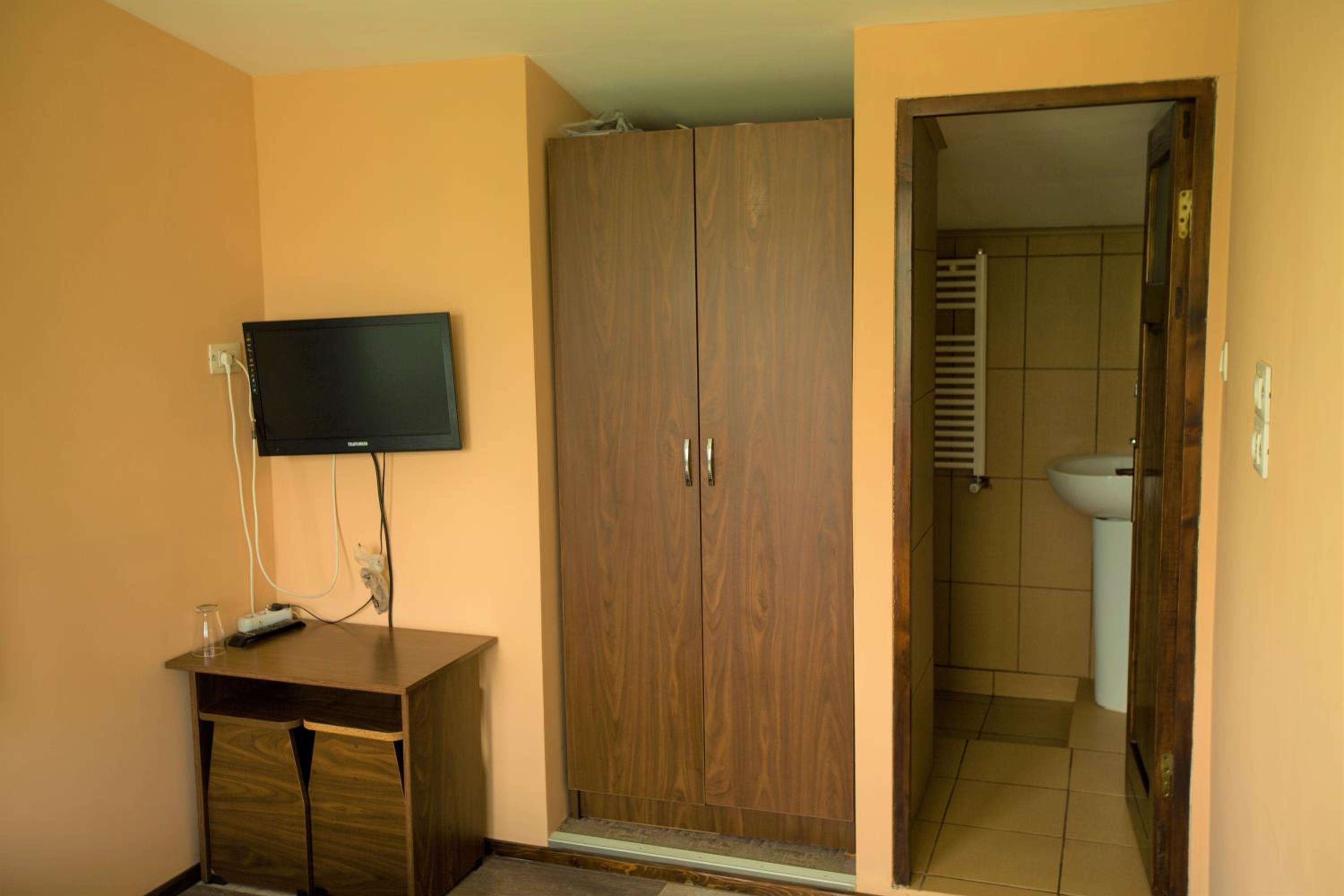 Budget Single Room photo 1
