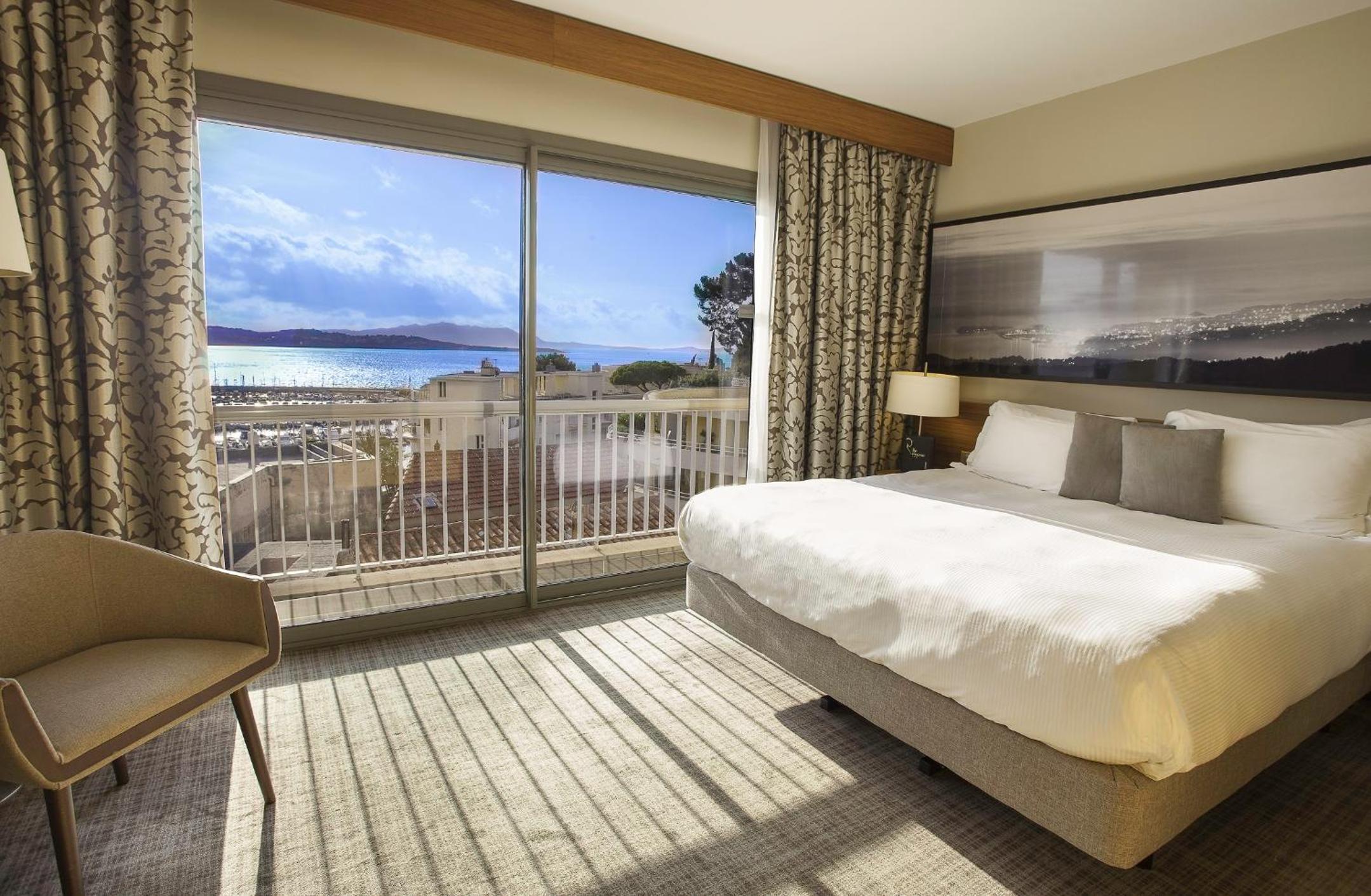 Hébergement Prestige – Vue sur Port