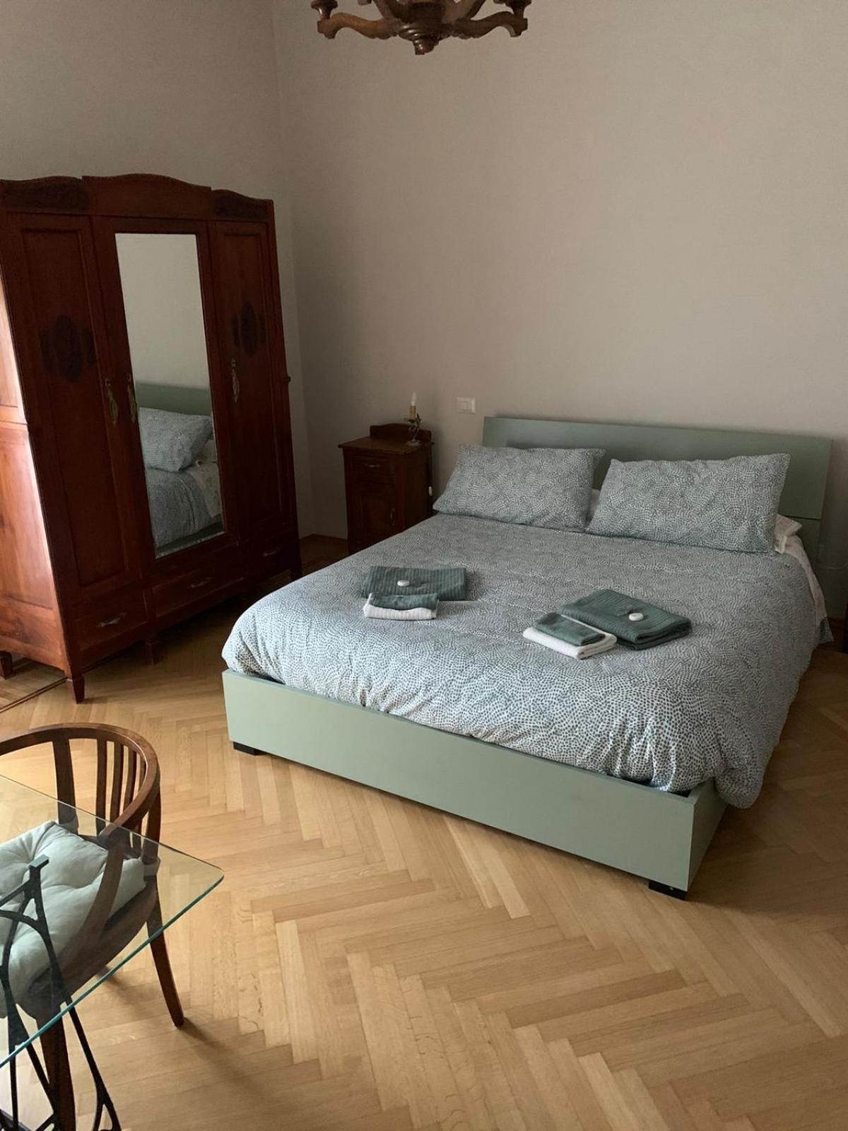 Double Room with Private Bathroom photo 3