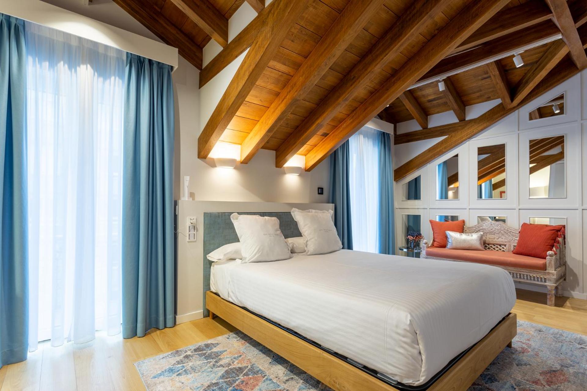 Standard Double or Twin Room with Balcony photo 2