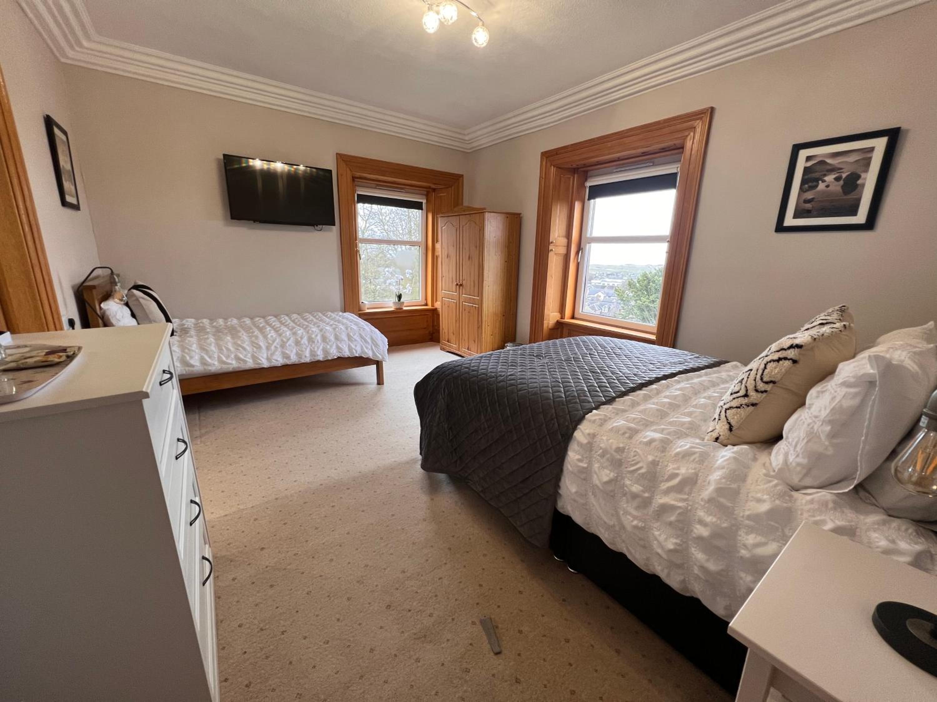 Deluxe Double or Twin Room with Sea View - Photo 5