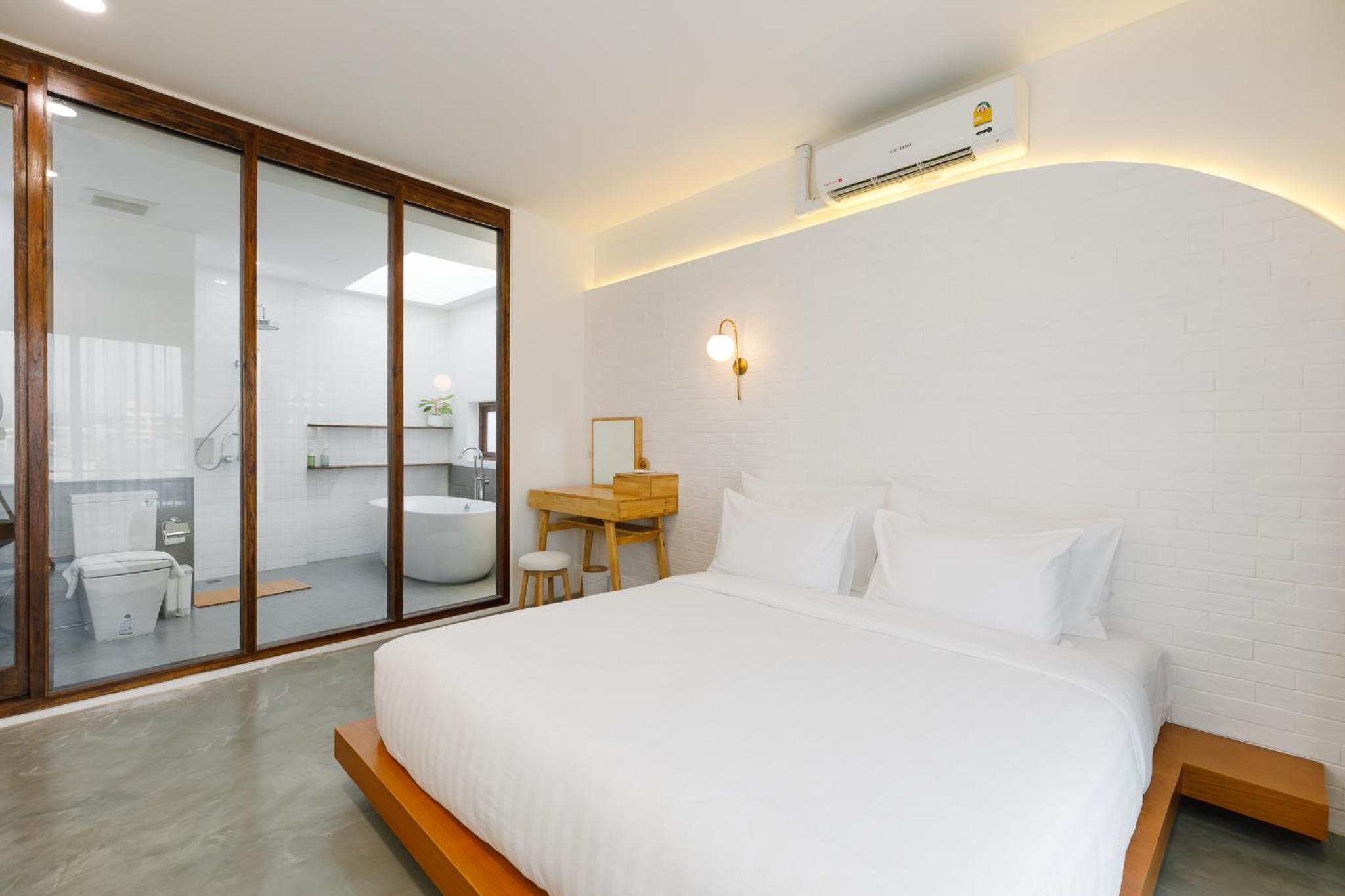 Two-Bedroom Suite - Photo 1