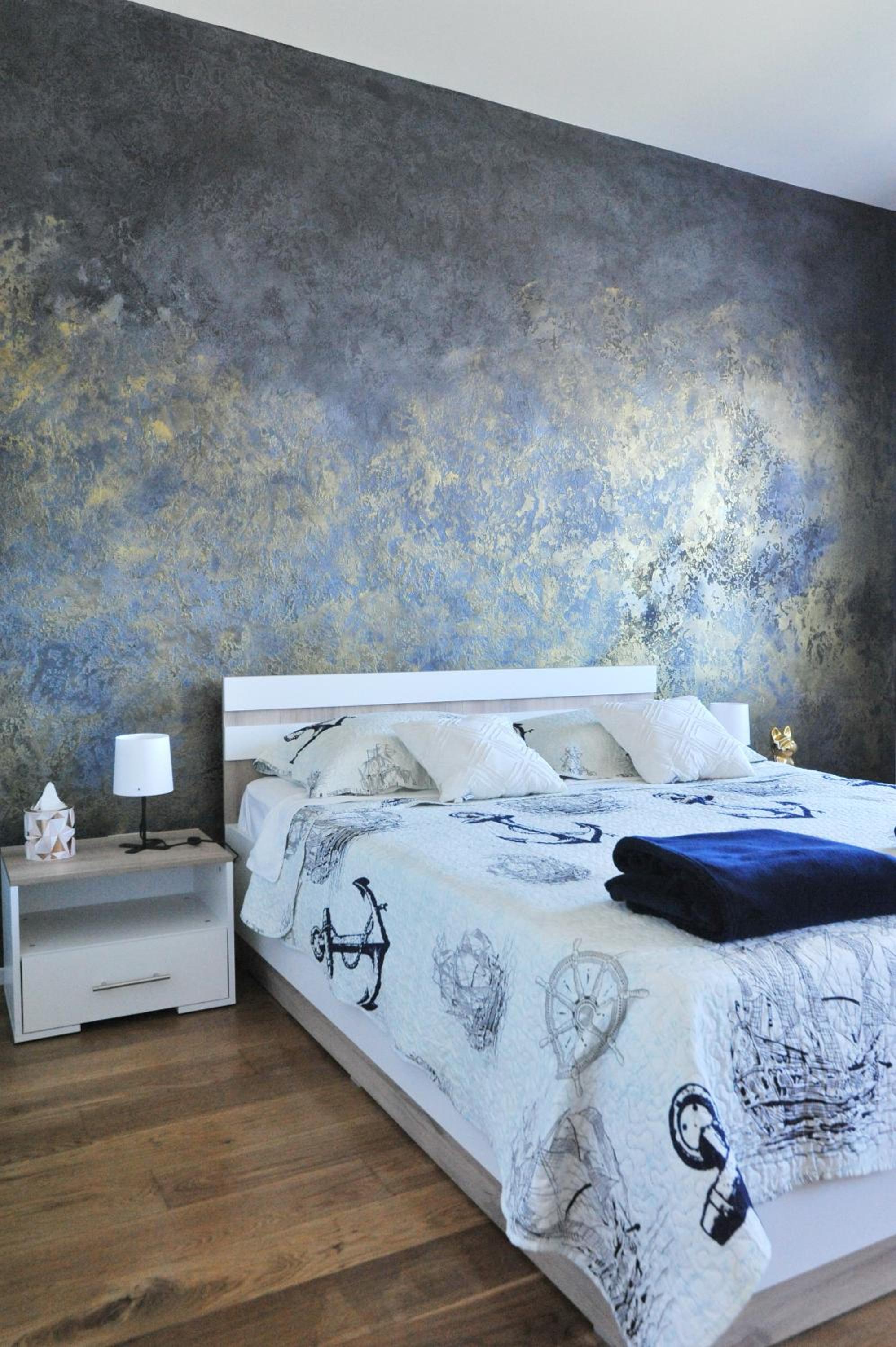 One-Bedroom Apartment - Photo 21