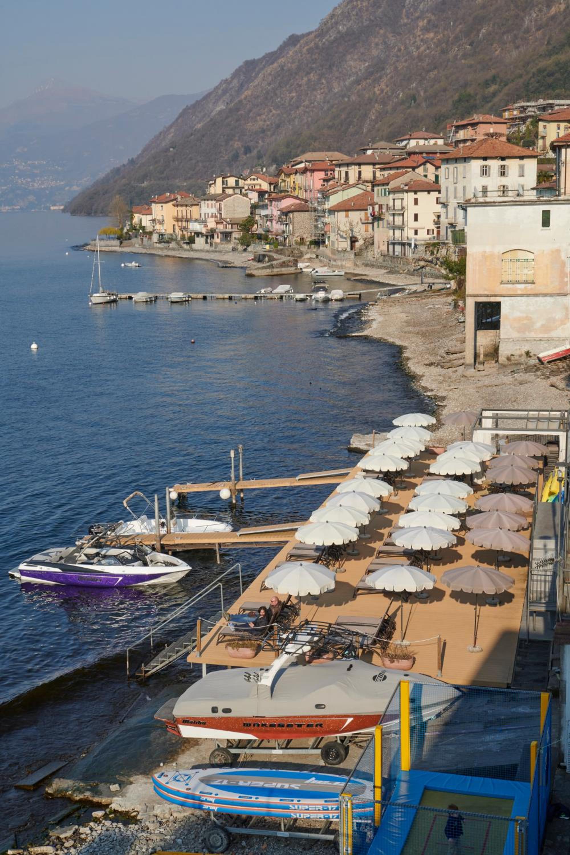 Double or Twin Room with Lake View - Photo 2