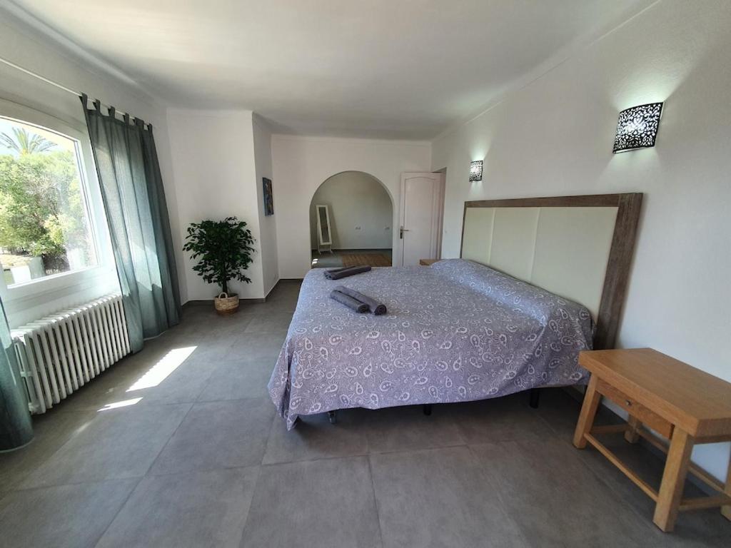 Casa de cuatro habitaciones