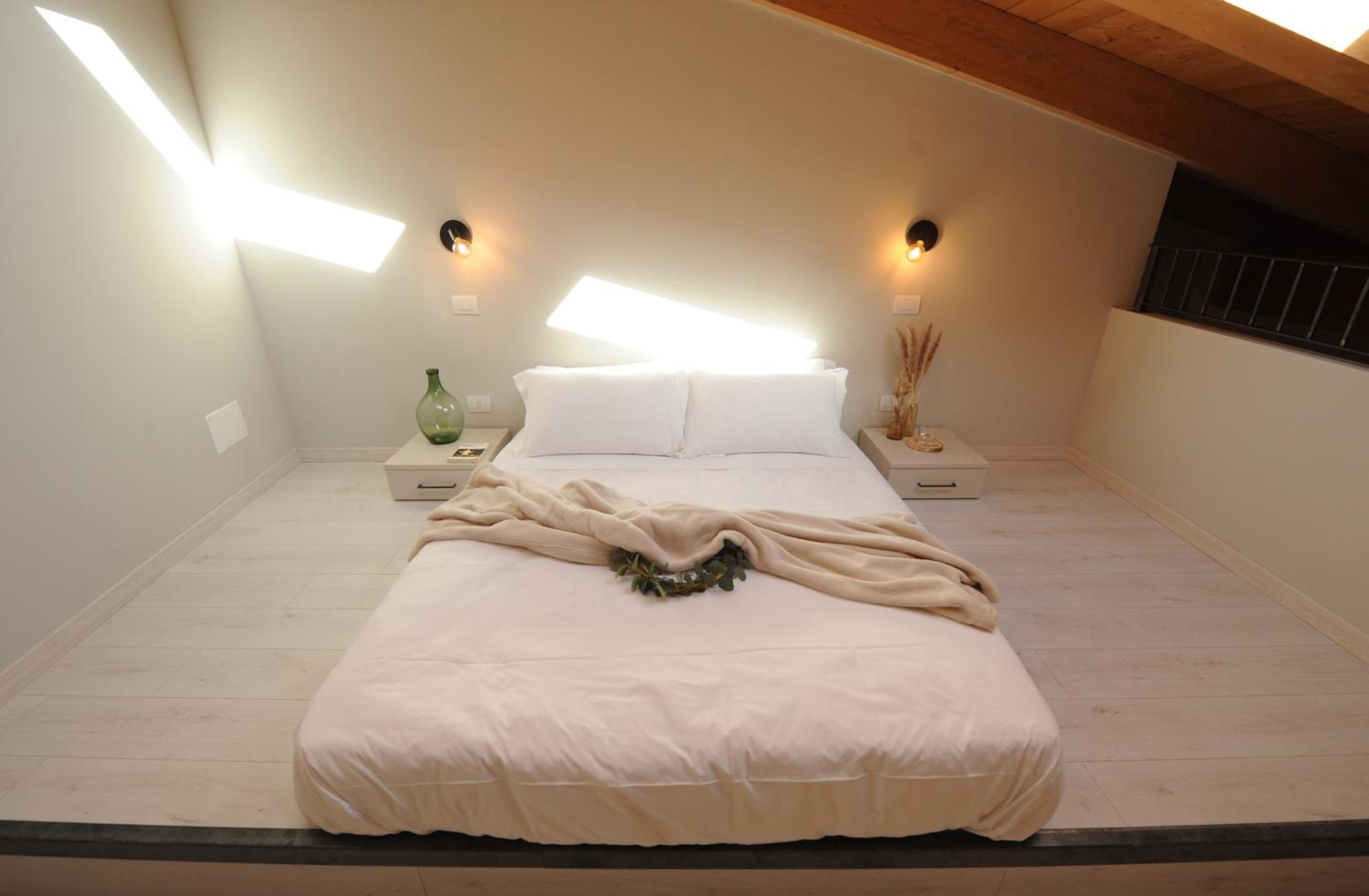 Two-Bedroom Apartment - Photo 35