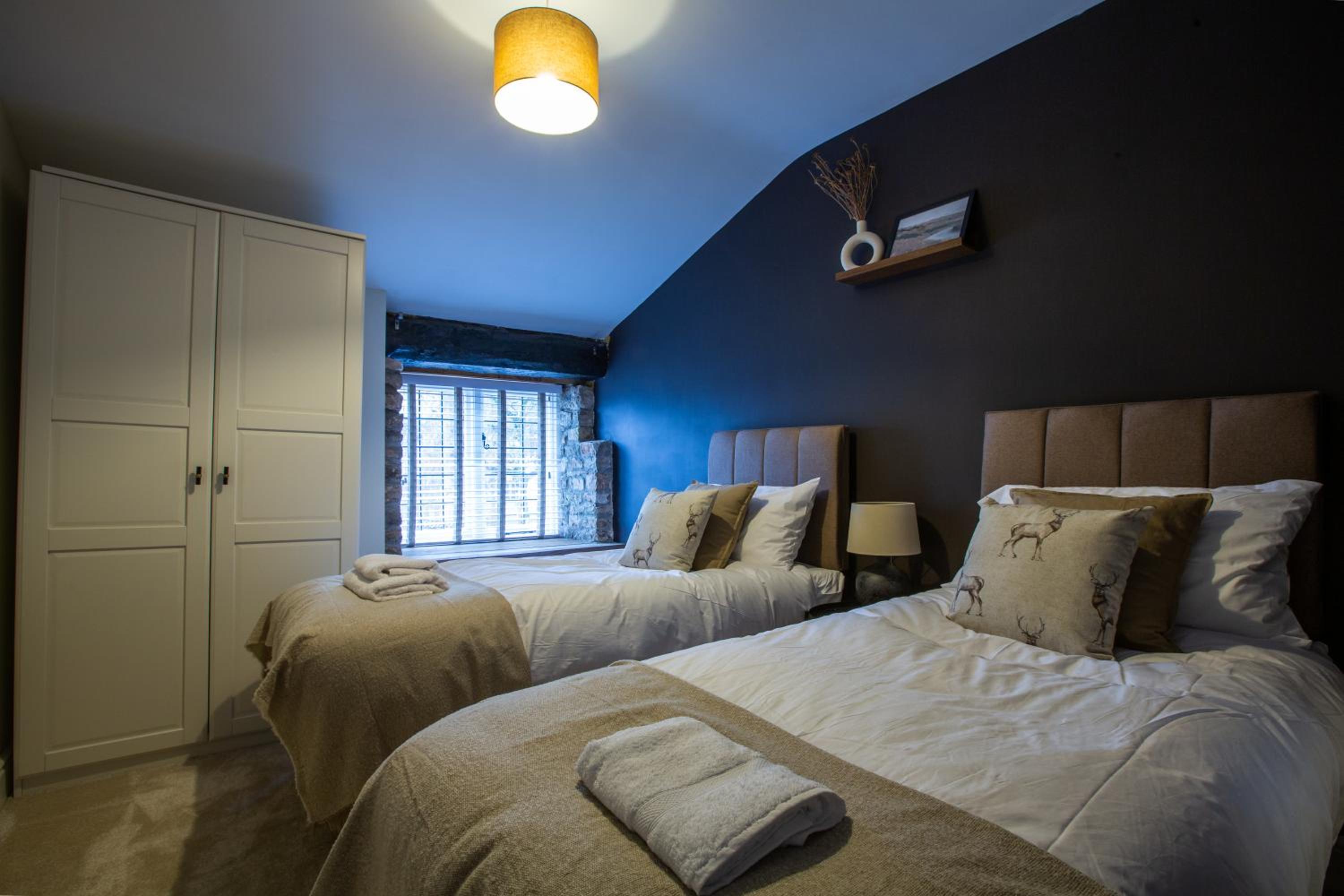 Two-Bedroom House photo 3