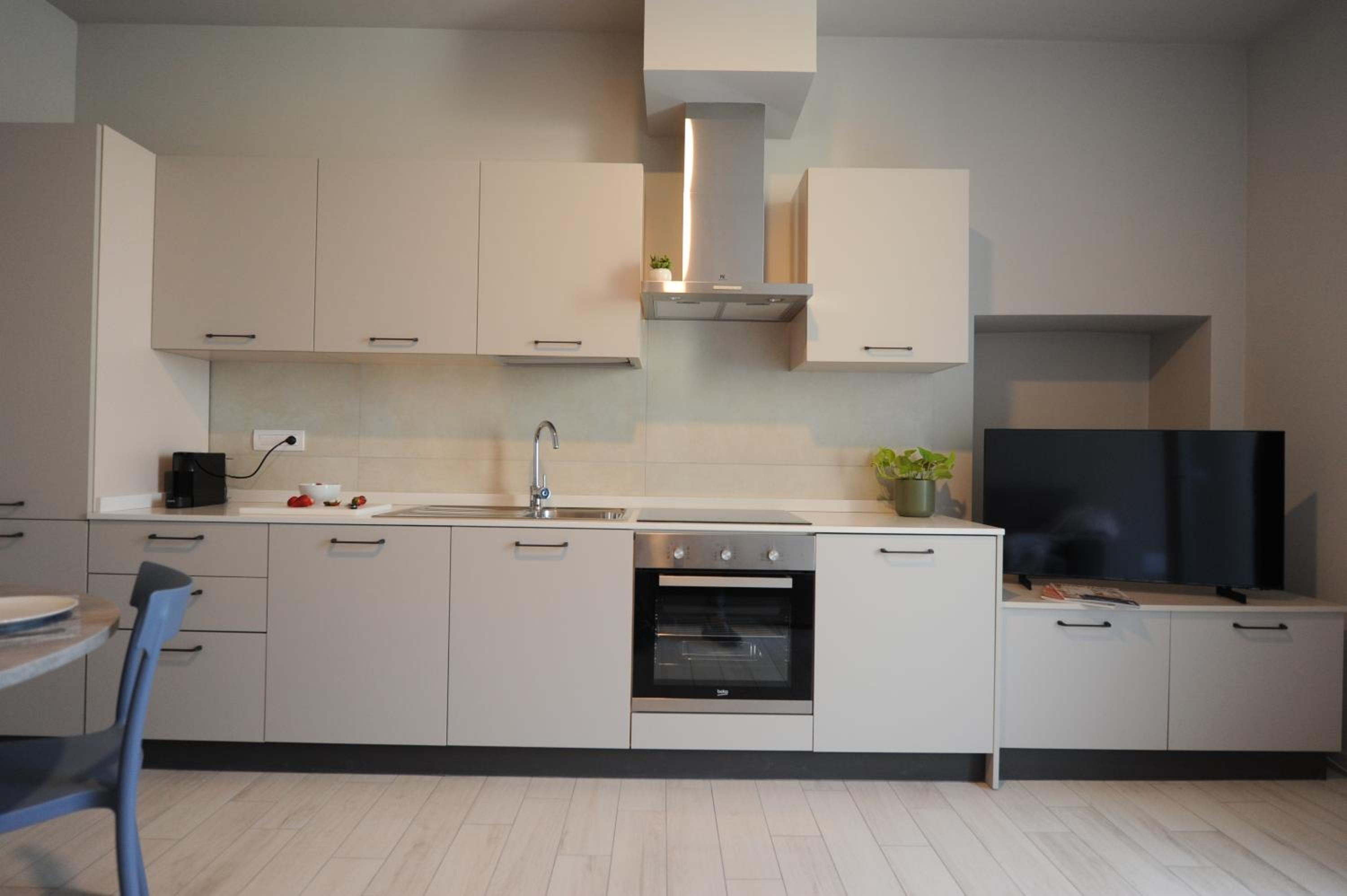One-Bedroom Apartment - Photo 10