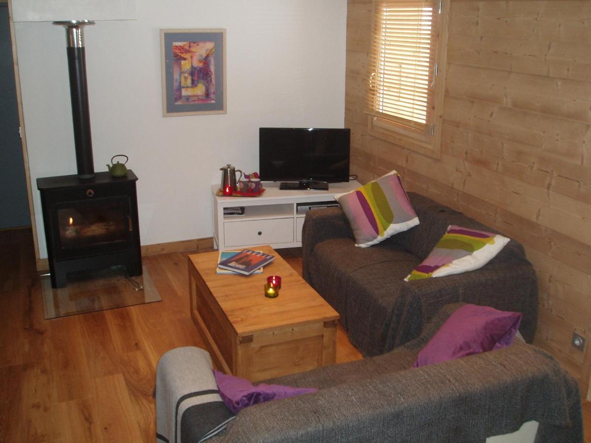 Quadruple Room with Mountain View photo 2