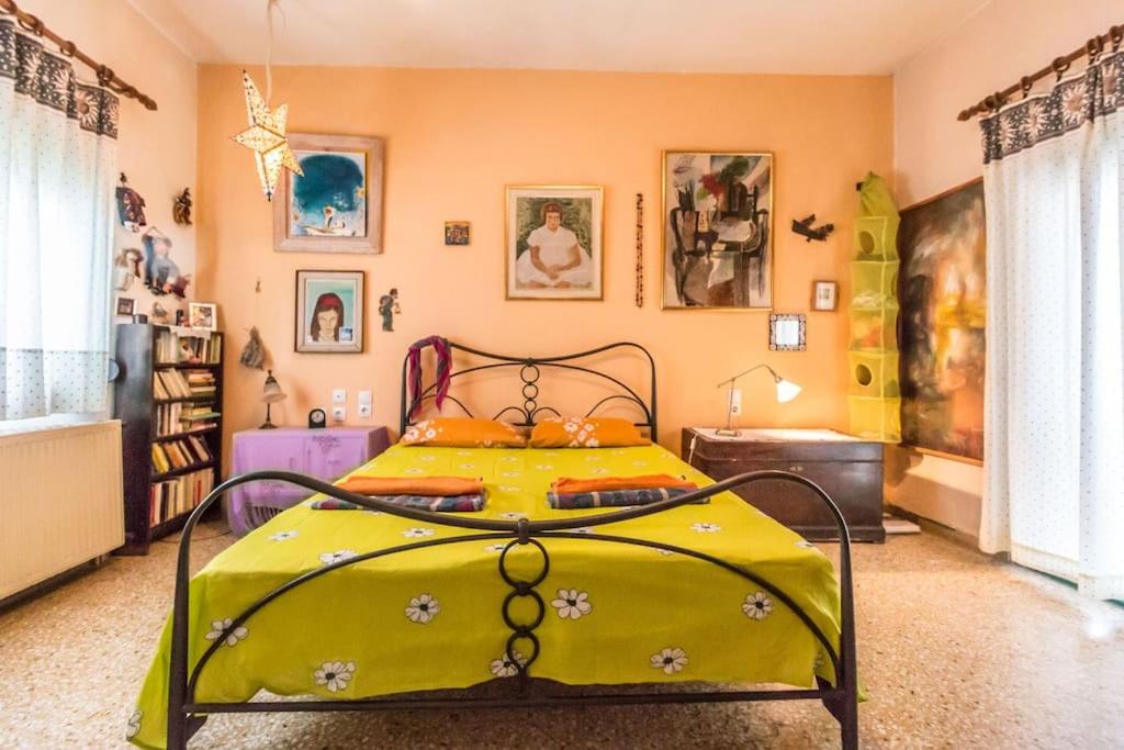 Two-Bedroom House photo 3
