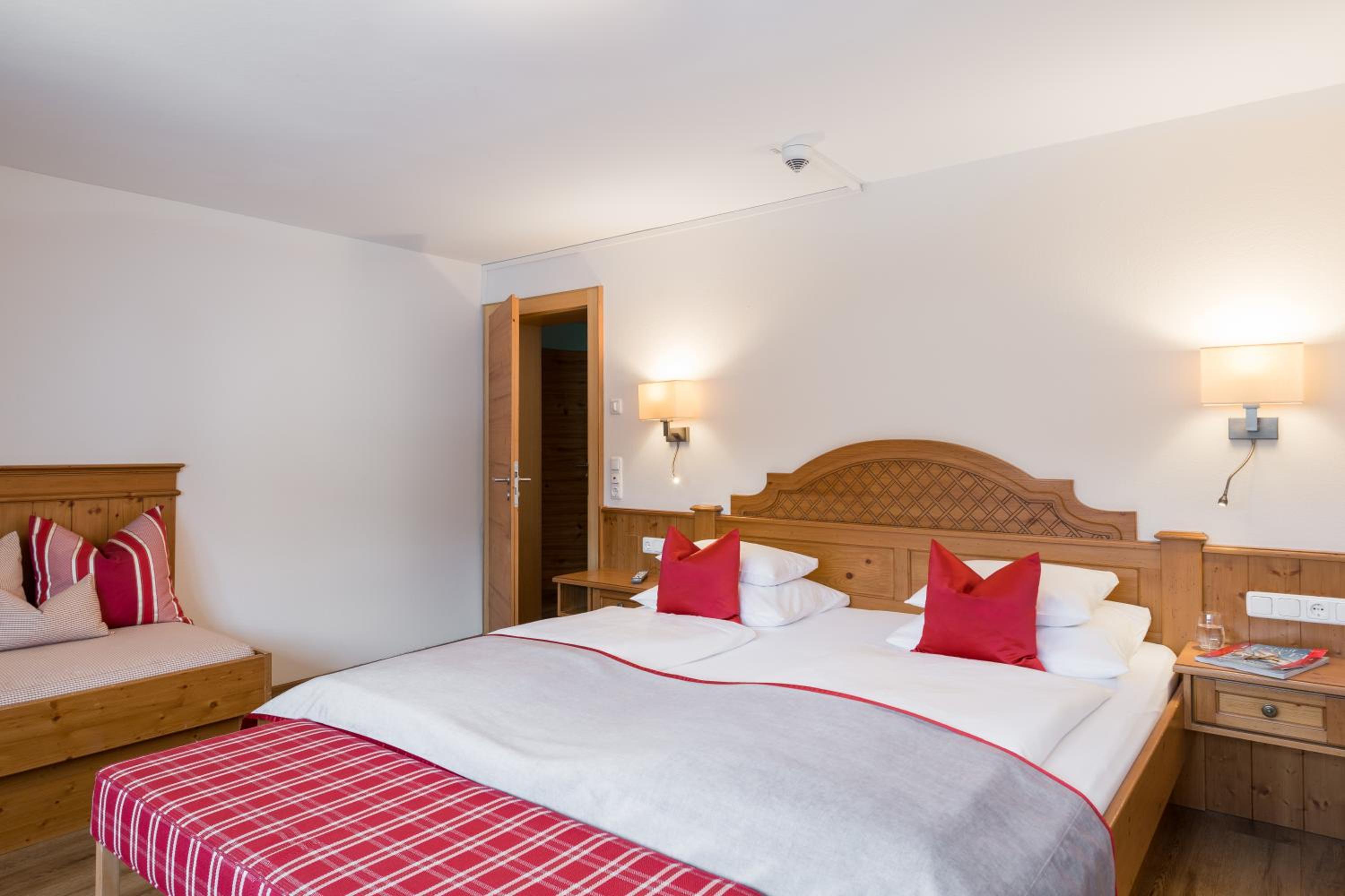 Suite with Terrace photo 3