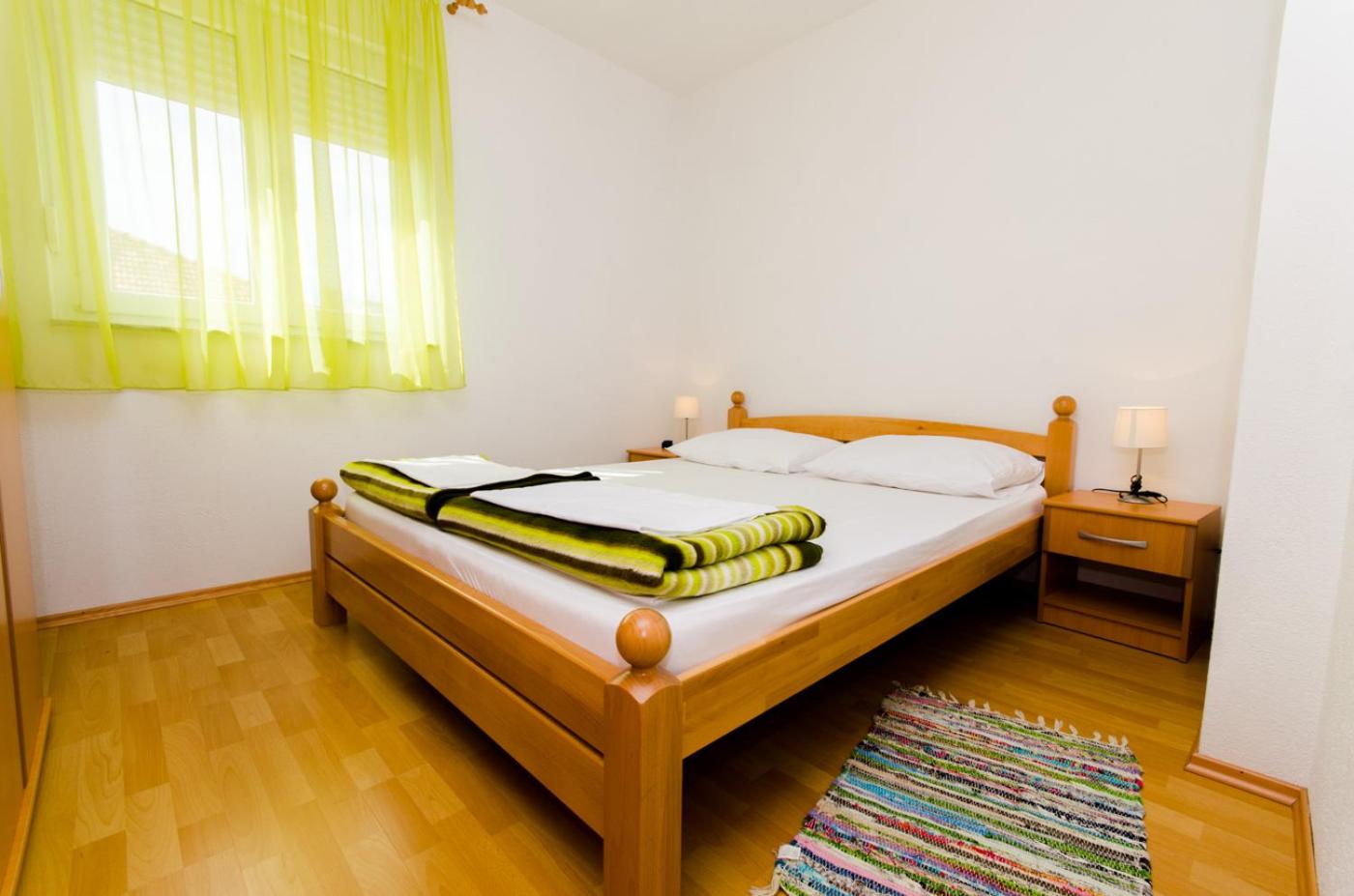 Apartment with Sea View photo 2