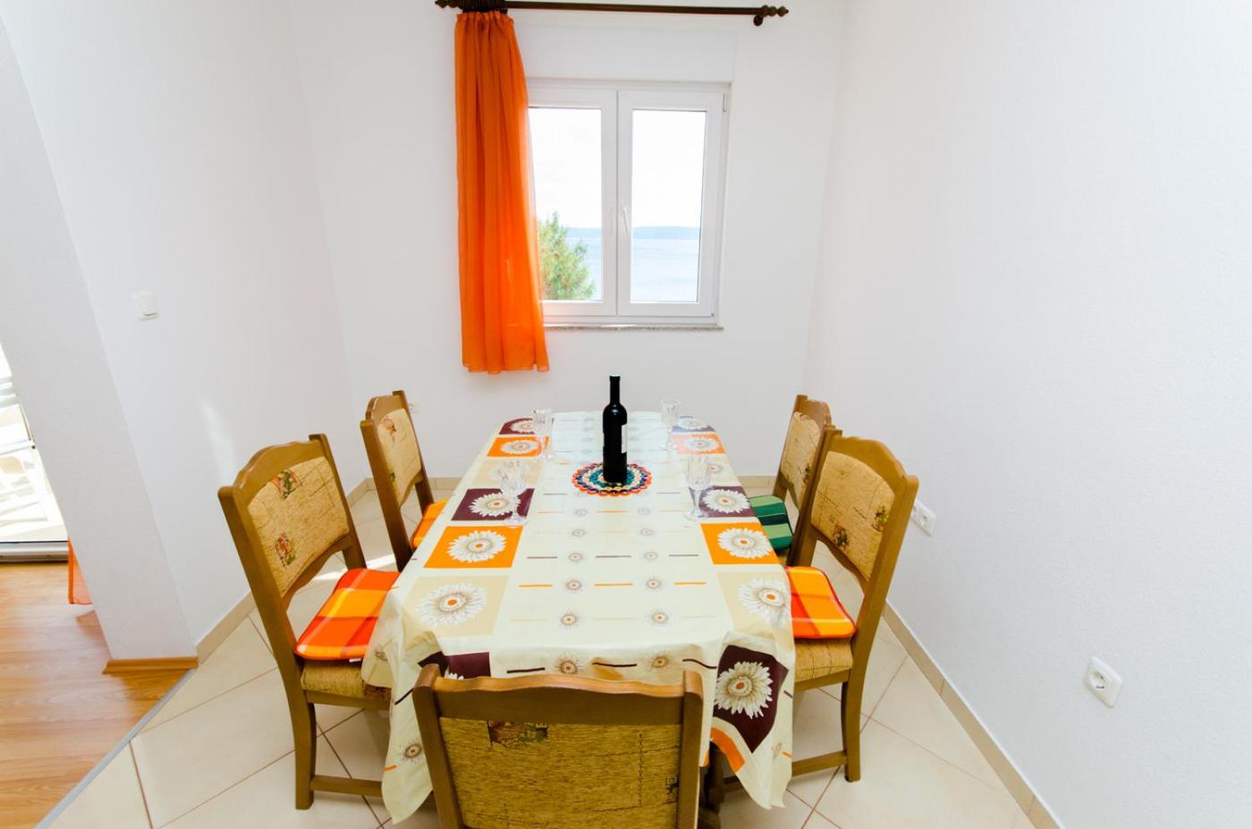Apartment with Sea View photo 2