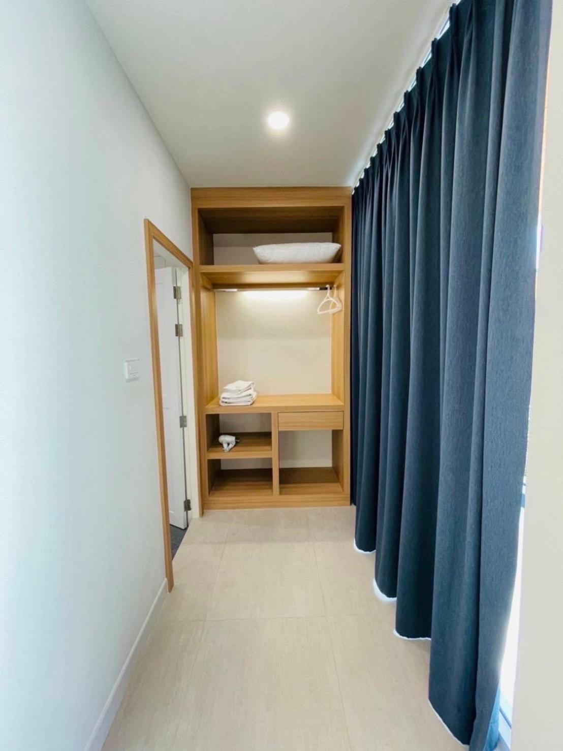 Superior King Room photo 2