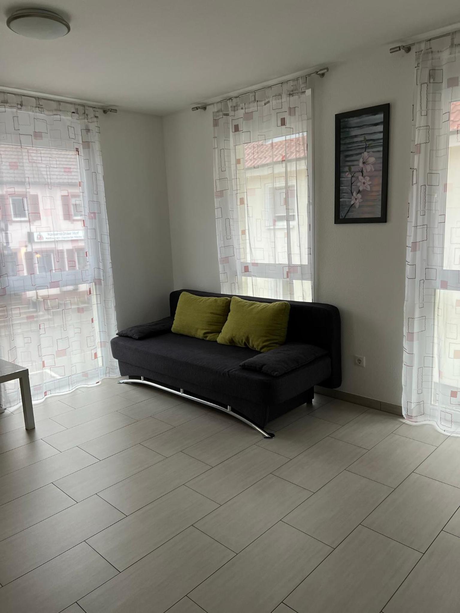 One-Bedroom Apartment with Balcony photo 3