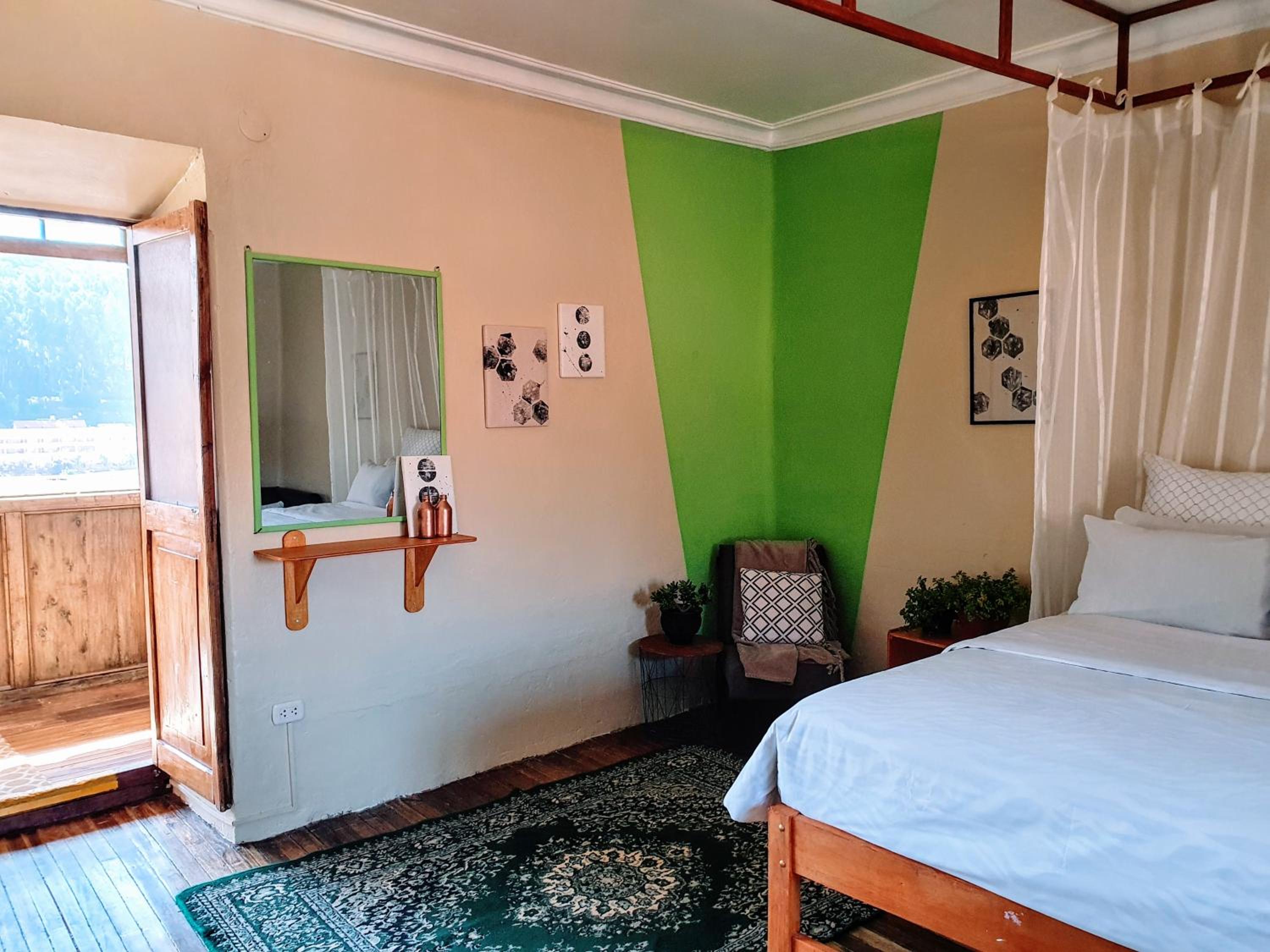 Deluxe Double Room with City View photo 3