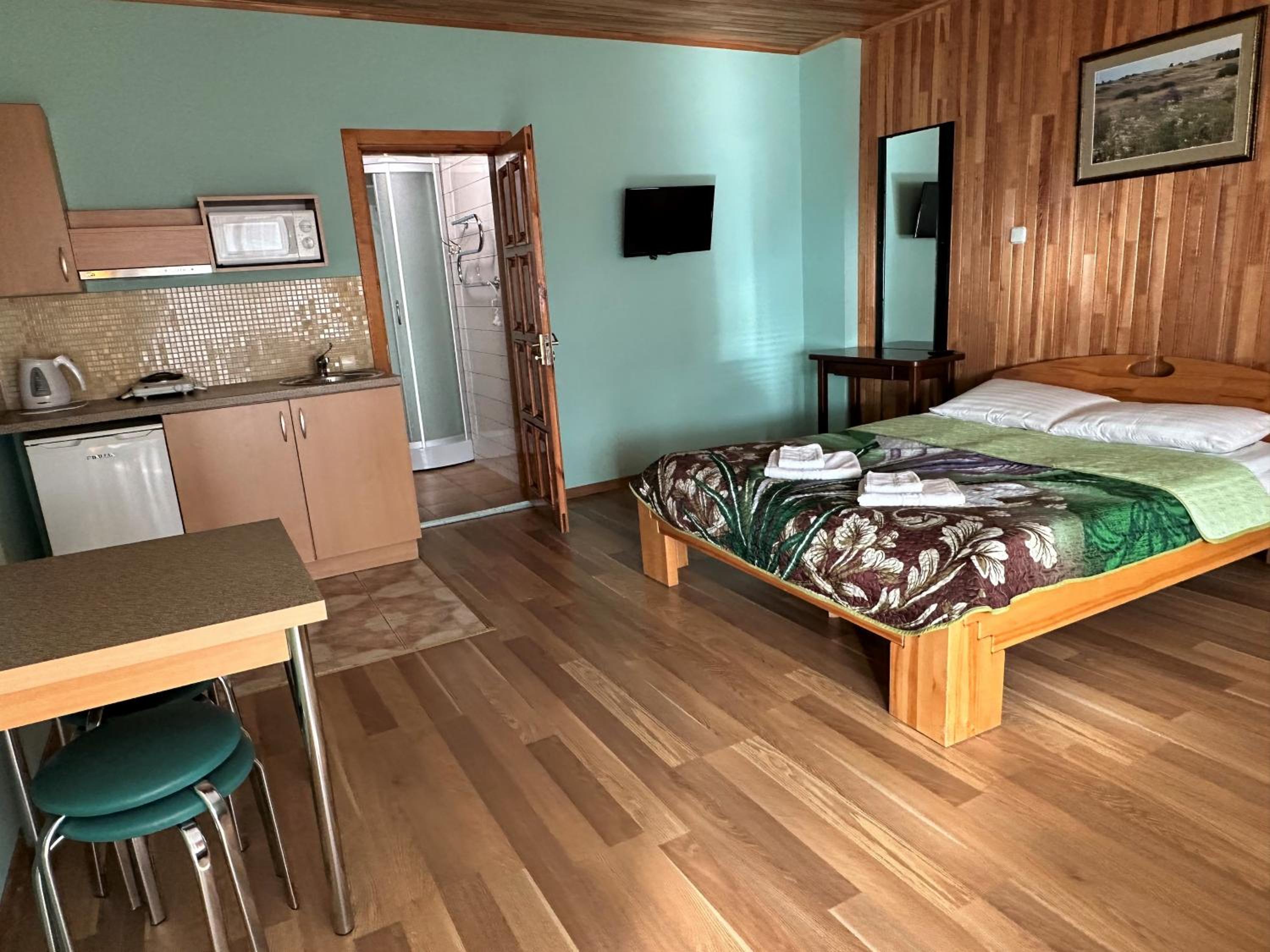 Triple Room - Photo 1