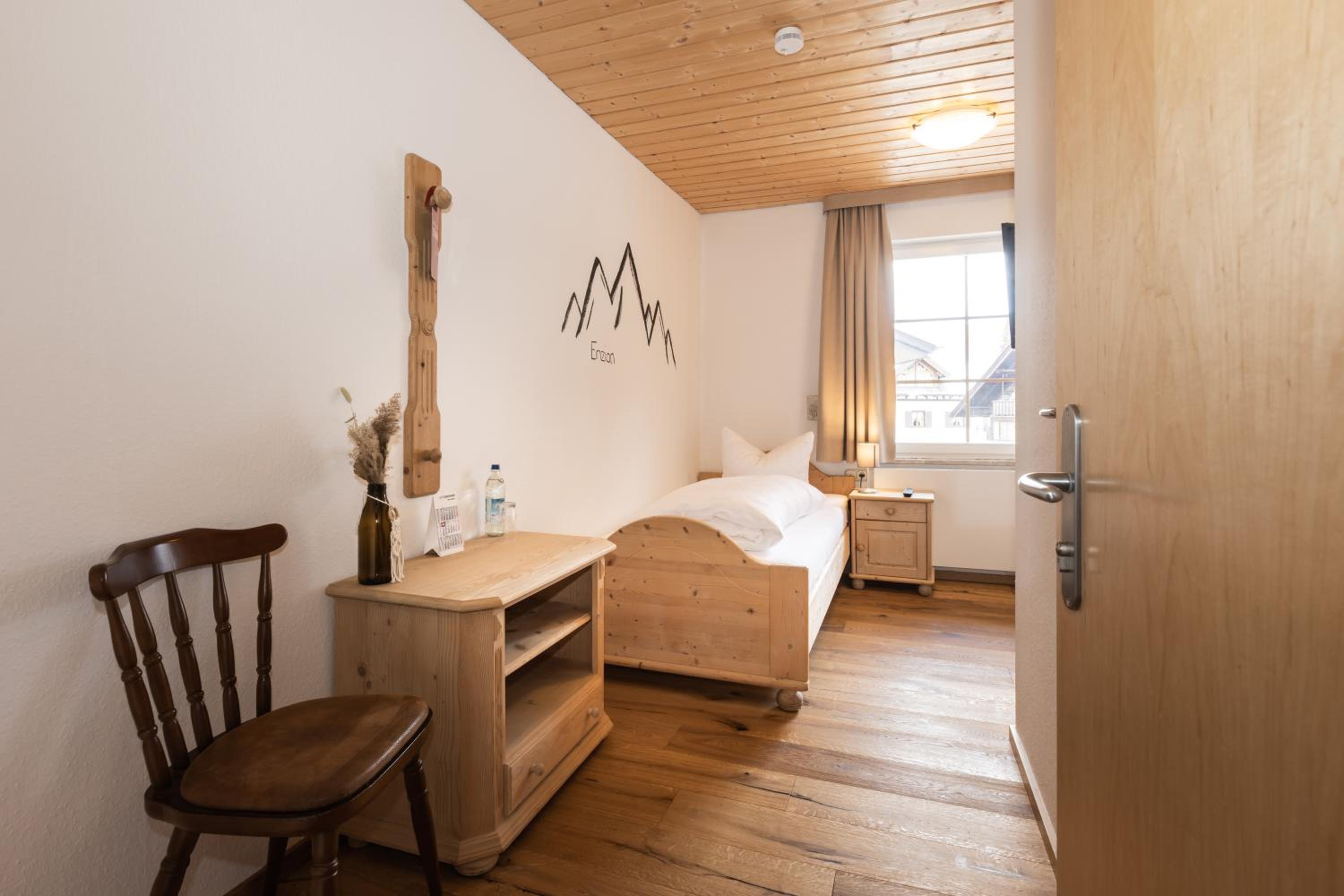 Single Room photo 1