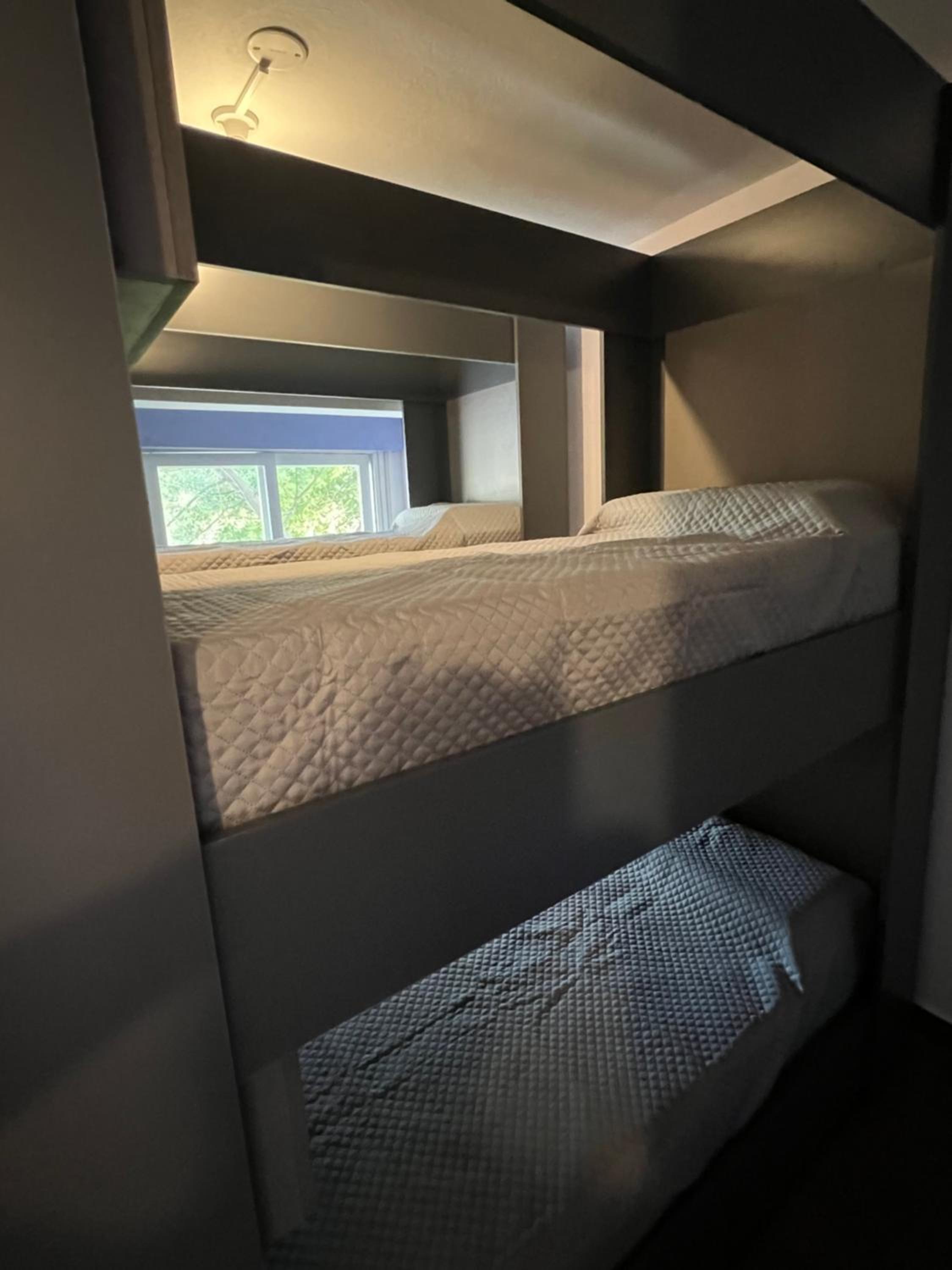 Single Bed in Male Dormitory Room with Shared Bathroom photo 1