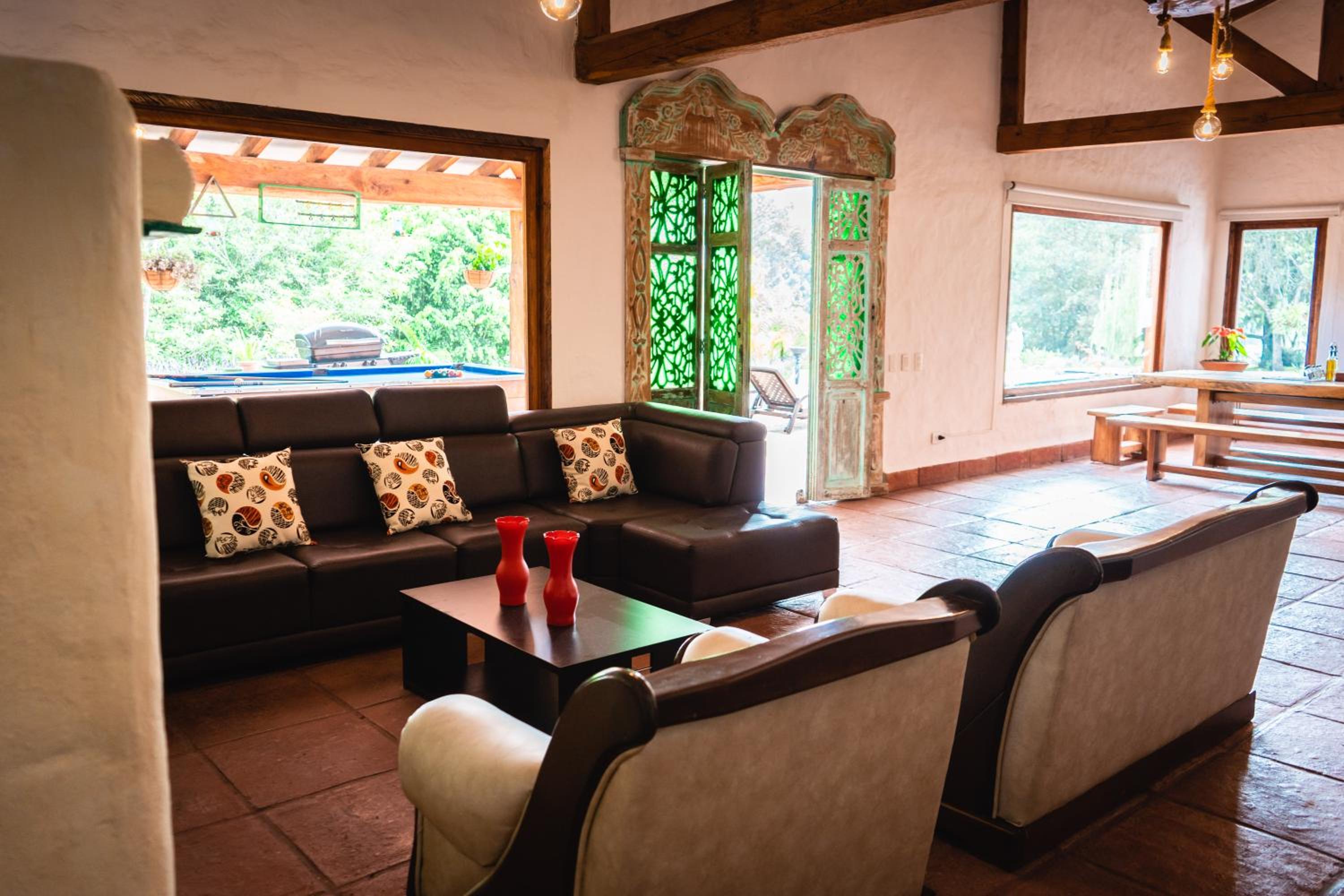 Villa photo 1