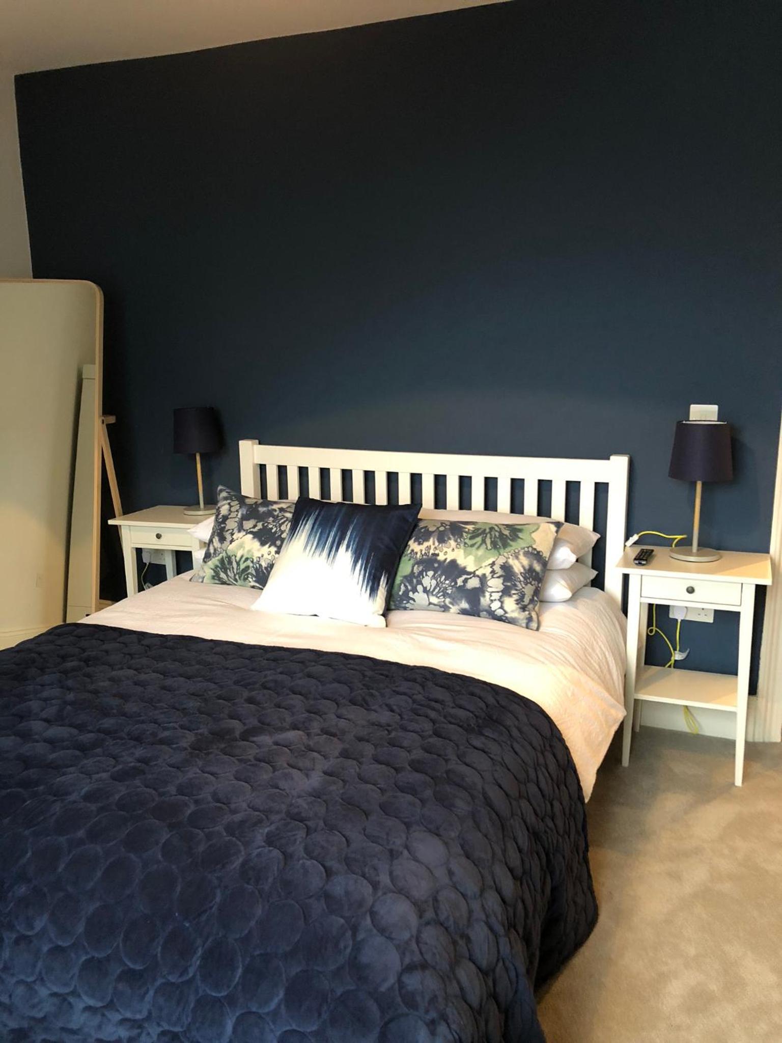 Three-Bedroom House photo 2