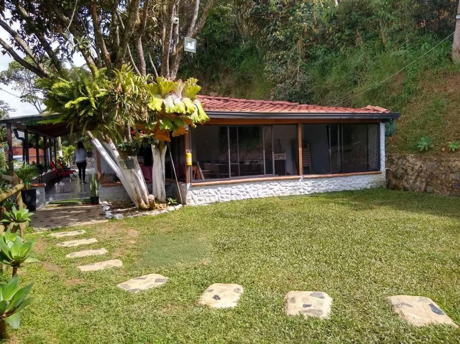 Three-Bedroom House photo 2