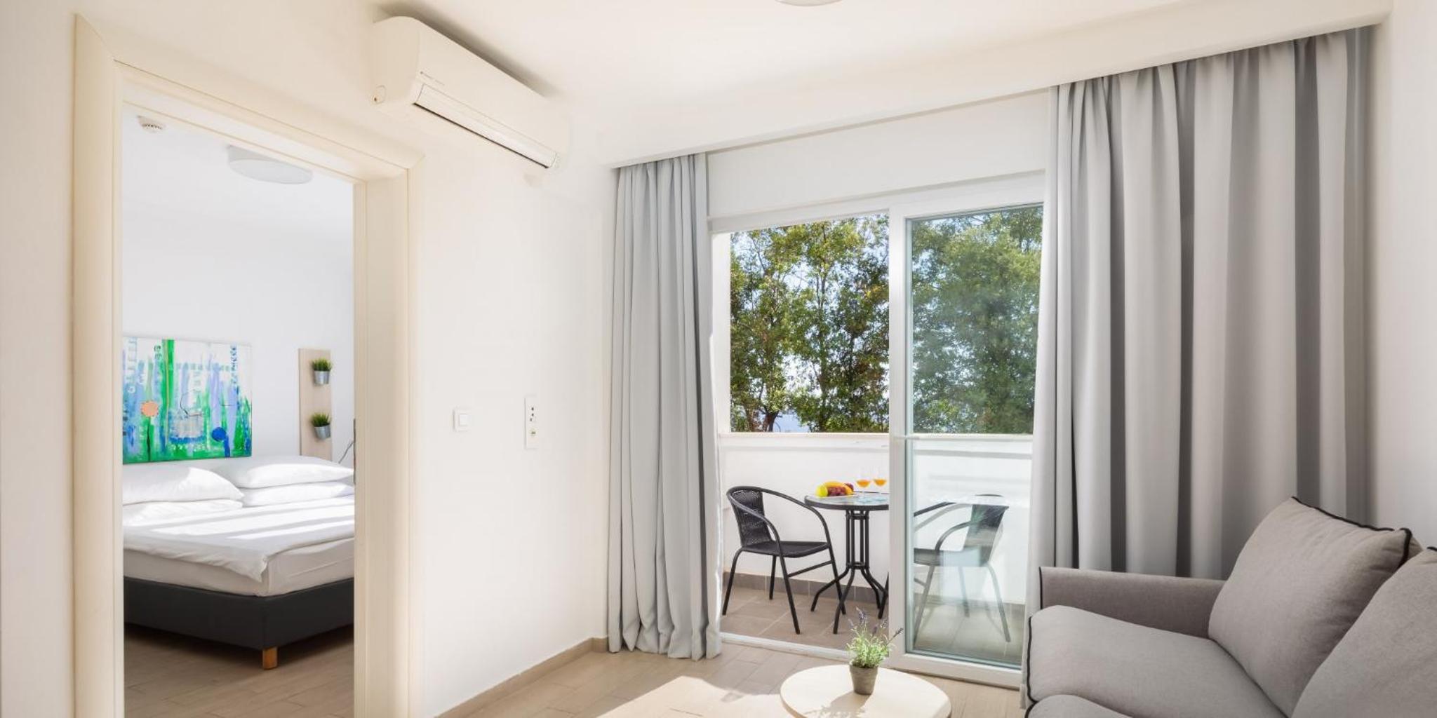 Superior Suite with Seaside Balcony - Photo 1