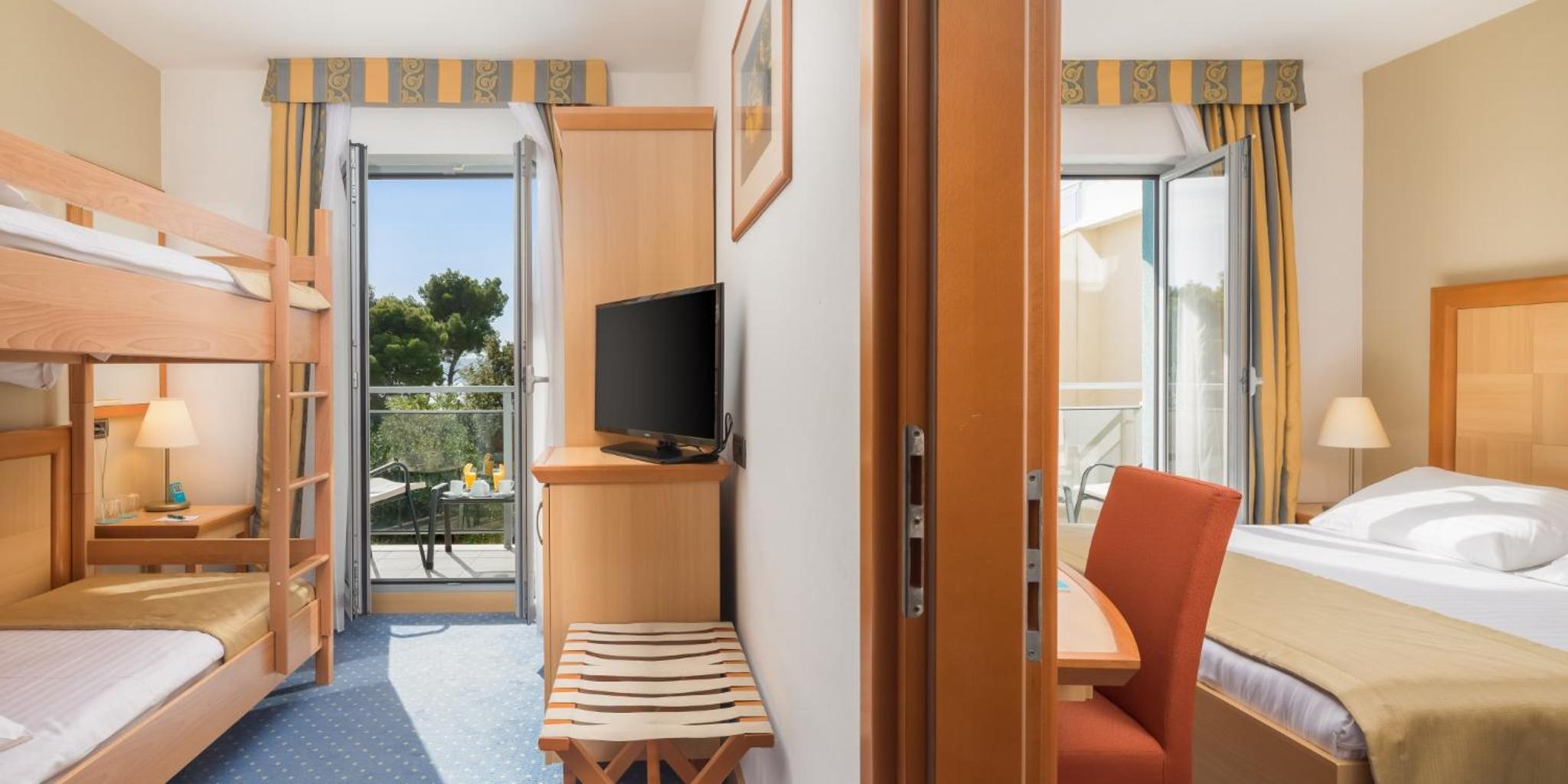 Family Room with Seaside Balcony - Photo 1